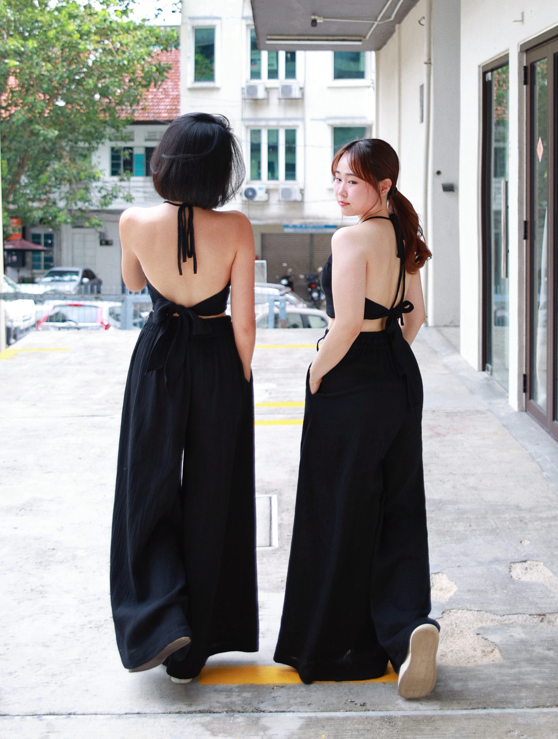 Himawari-website-openback-black-13