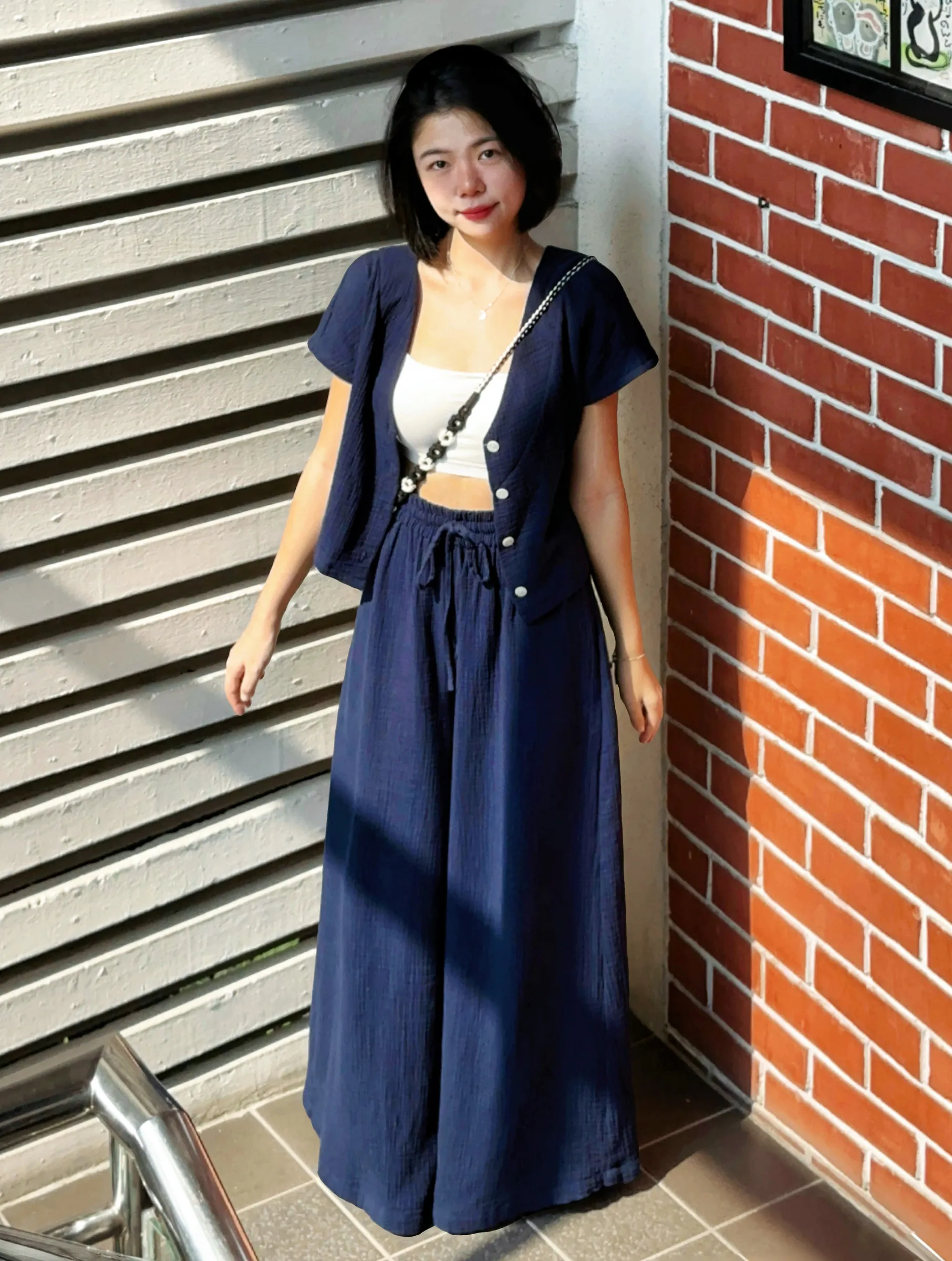 Himawari-website-vneck-top-indigo-1