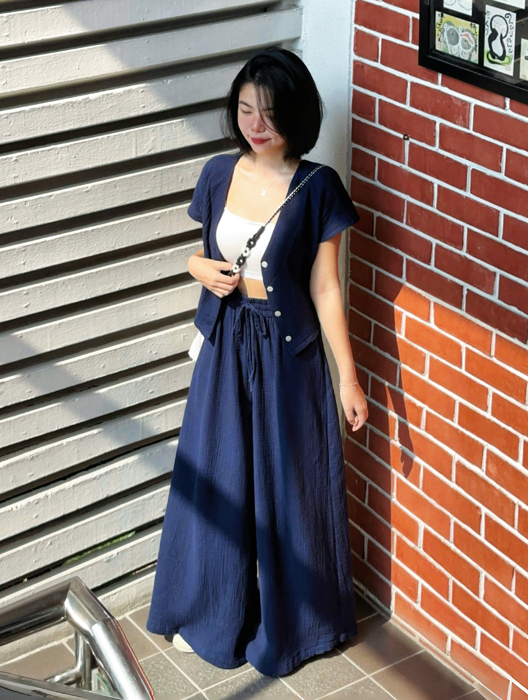 Himawari-website-vneck-top-indigo-2