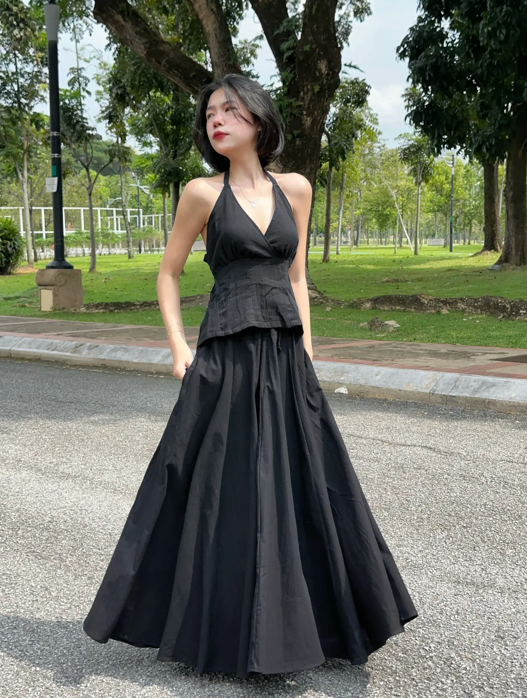 葵-website-blackkdress-3