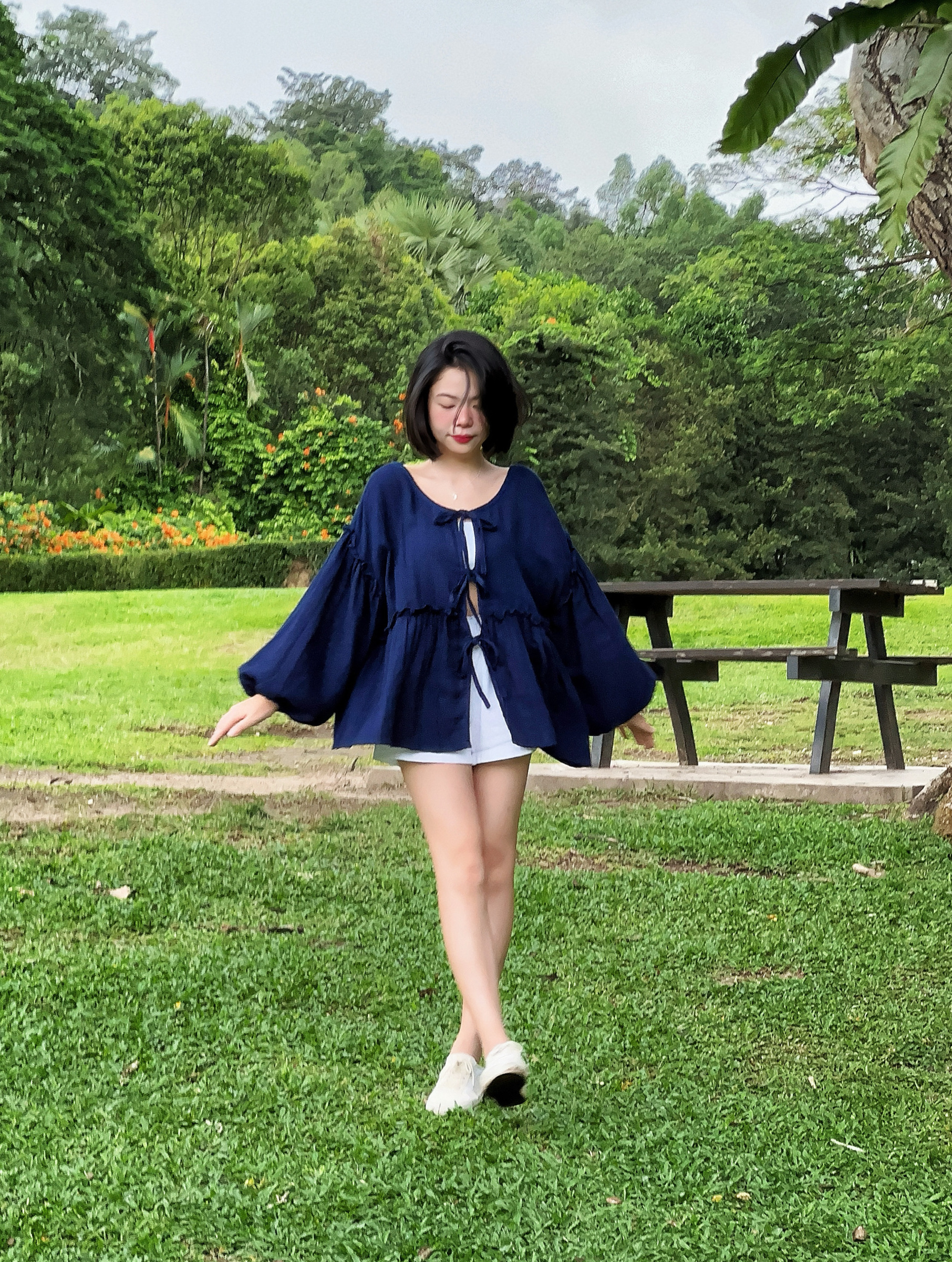 Himawari-website-ribbontie-longsleeve-blue-6