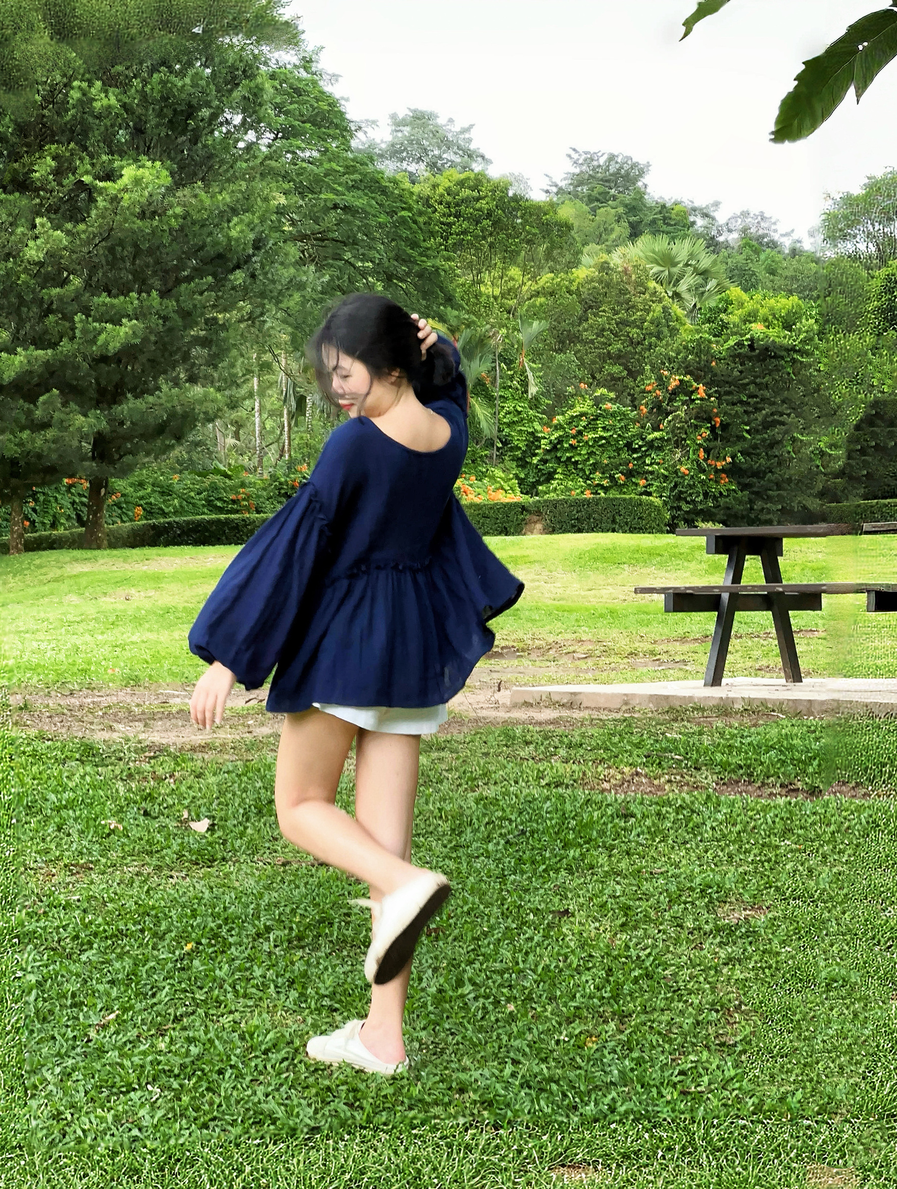 Himawari-website-ribbontie-longsleeve-blue-7