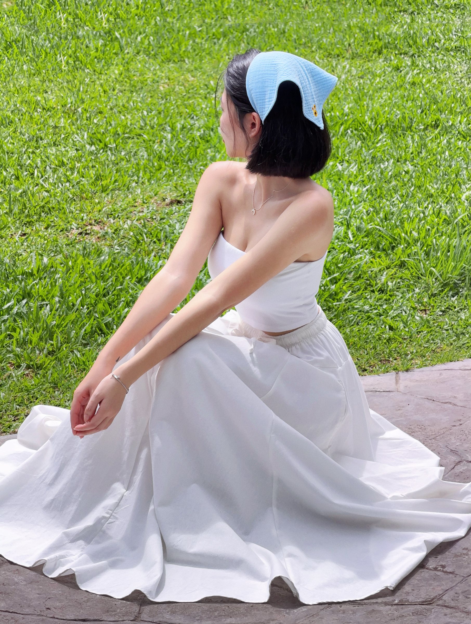 Himawari-website-headscarf-bbblue-2