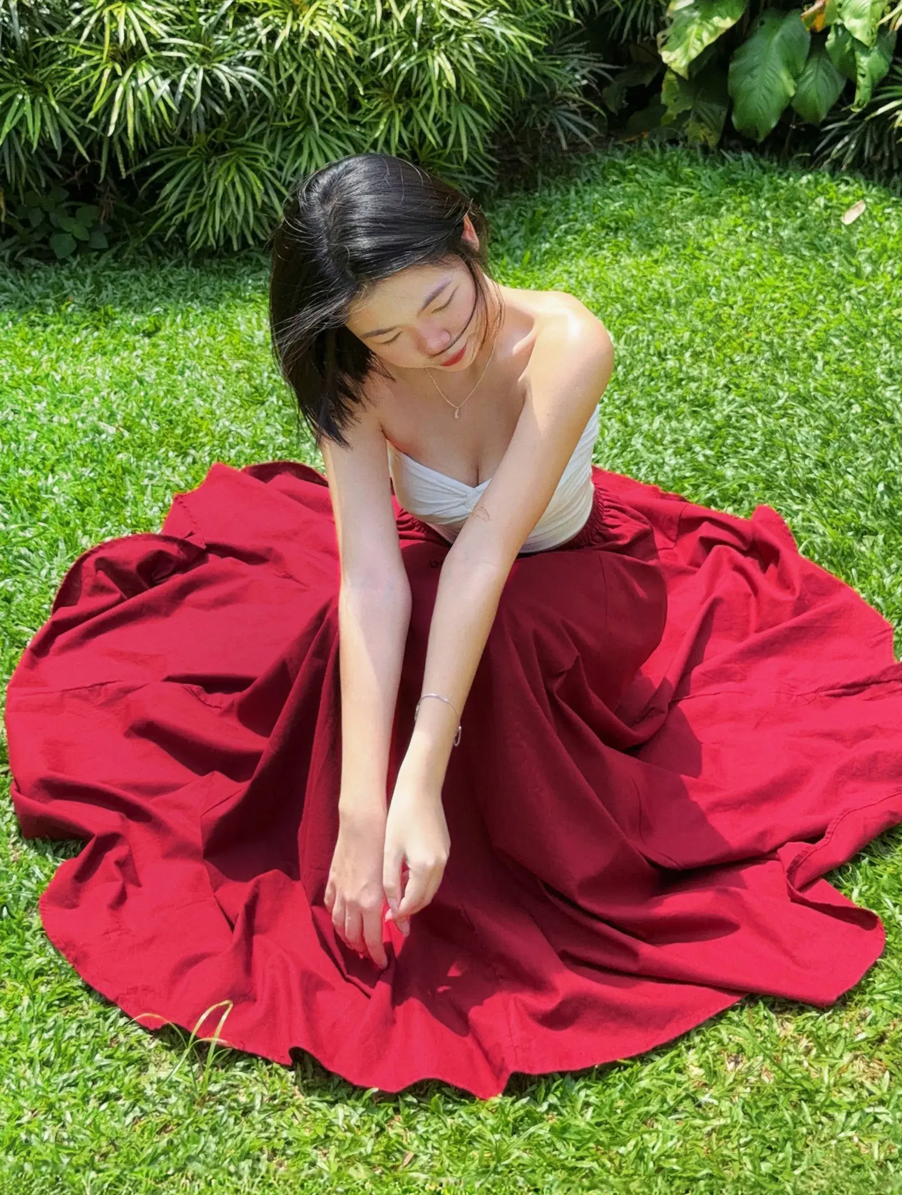 Himawari-website-balloonskirt-red-2