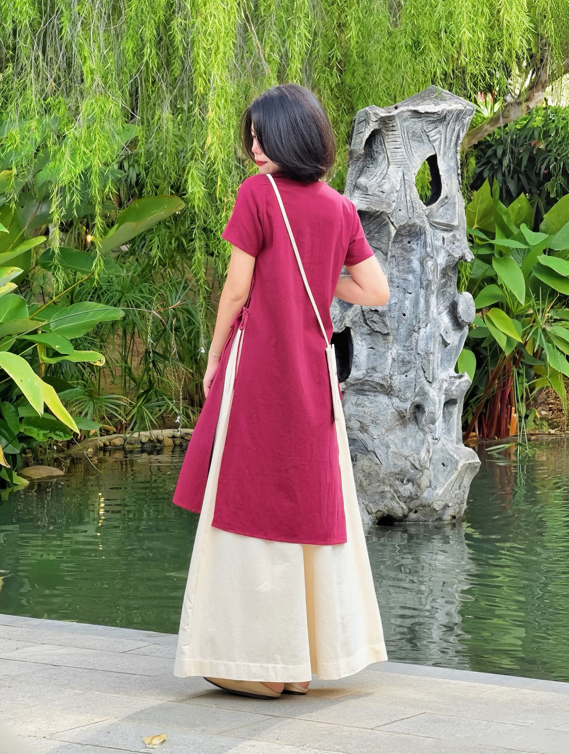Himawari-website-side-tie-sleevetop-maroon-3