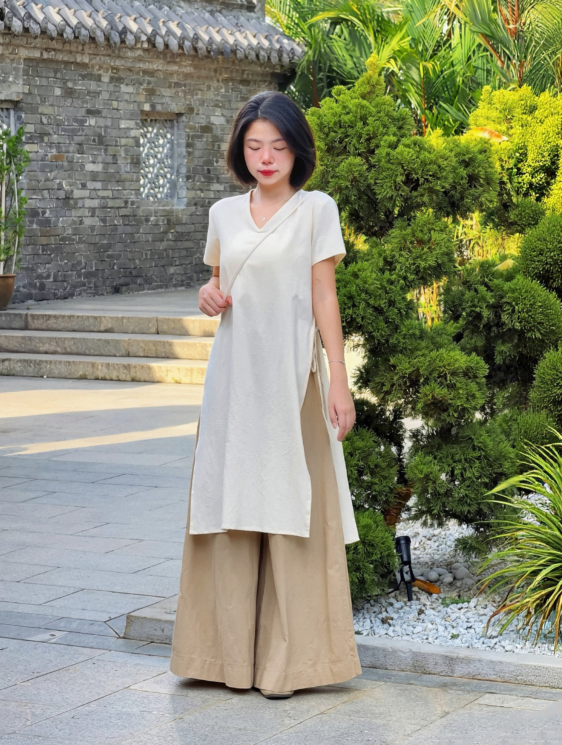 Himawari-website-side-tie-sleevetop-cream-1