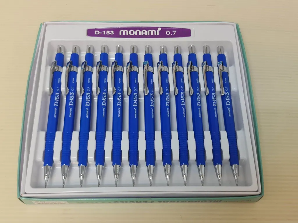 S7320ed75814f46e1bf8227ff69841993V