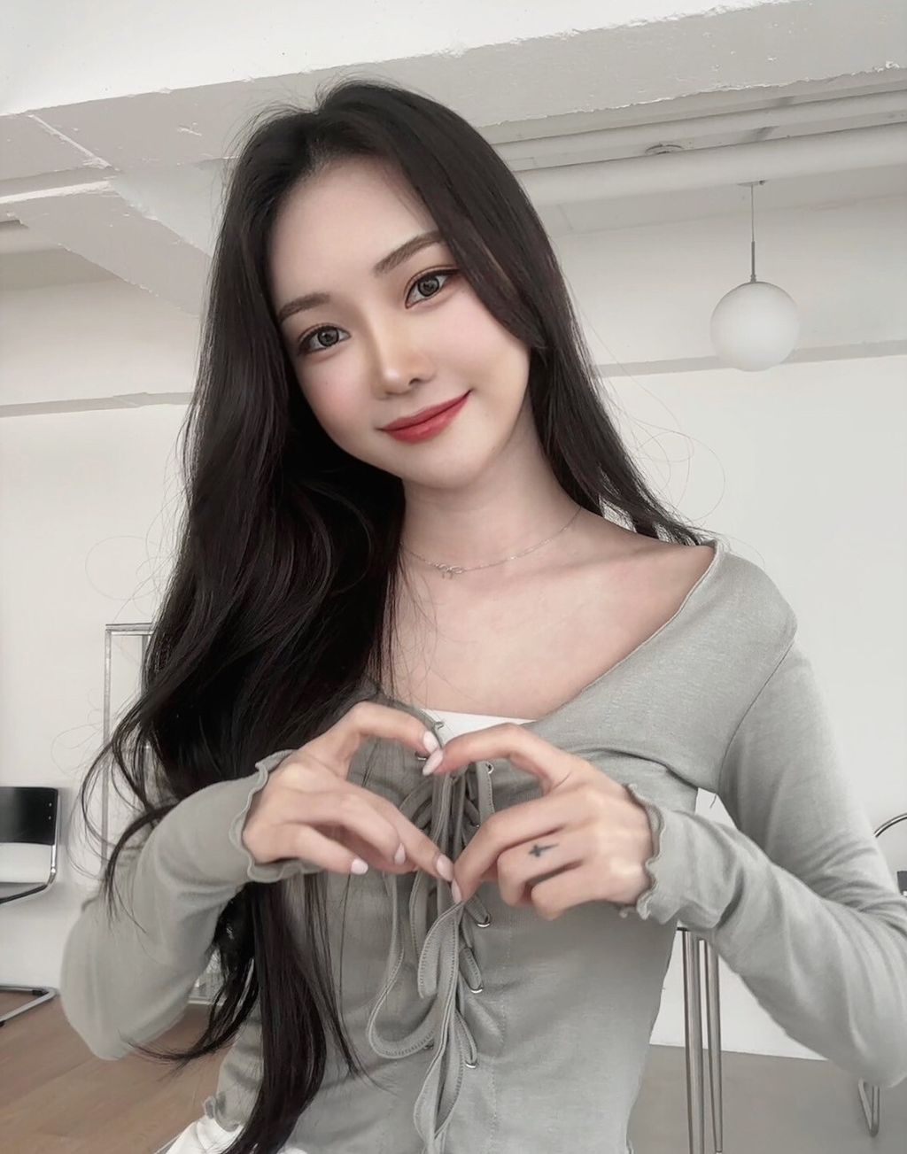LINE_ALBUM_荷葉蝴蝶結長袖_240410_5