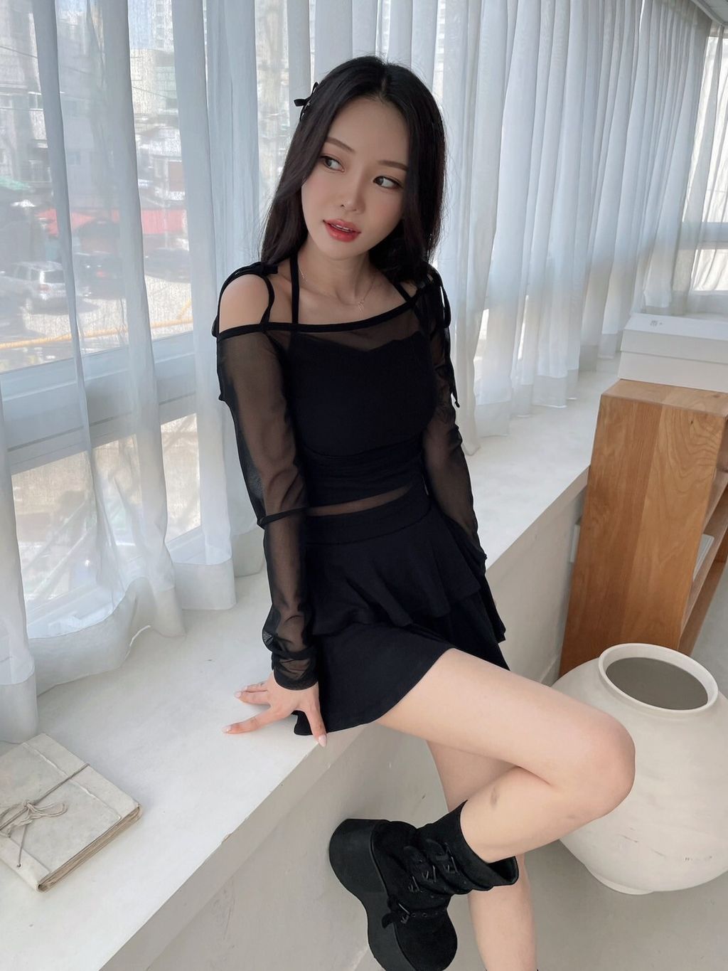 LINE_ALBUM_Qual 鞋_240412_12