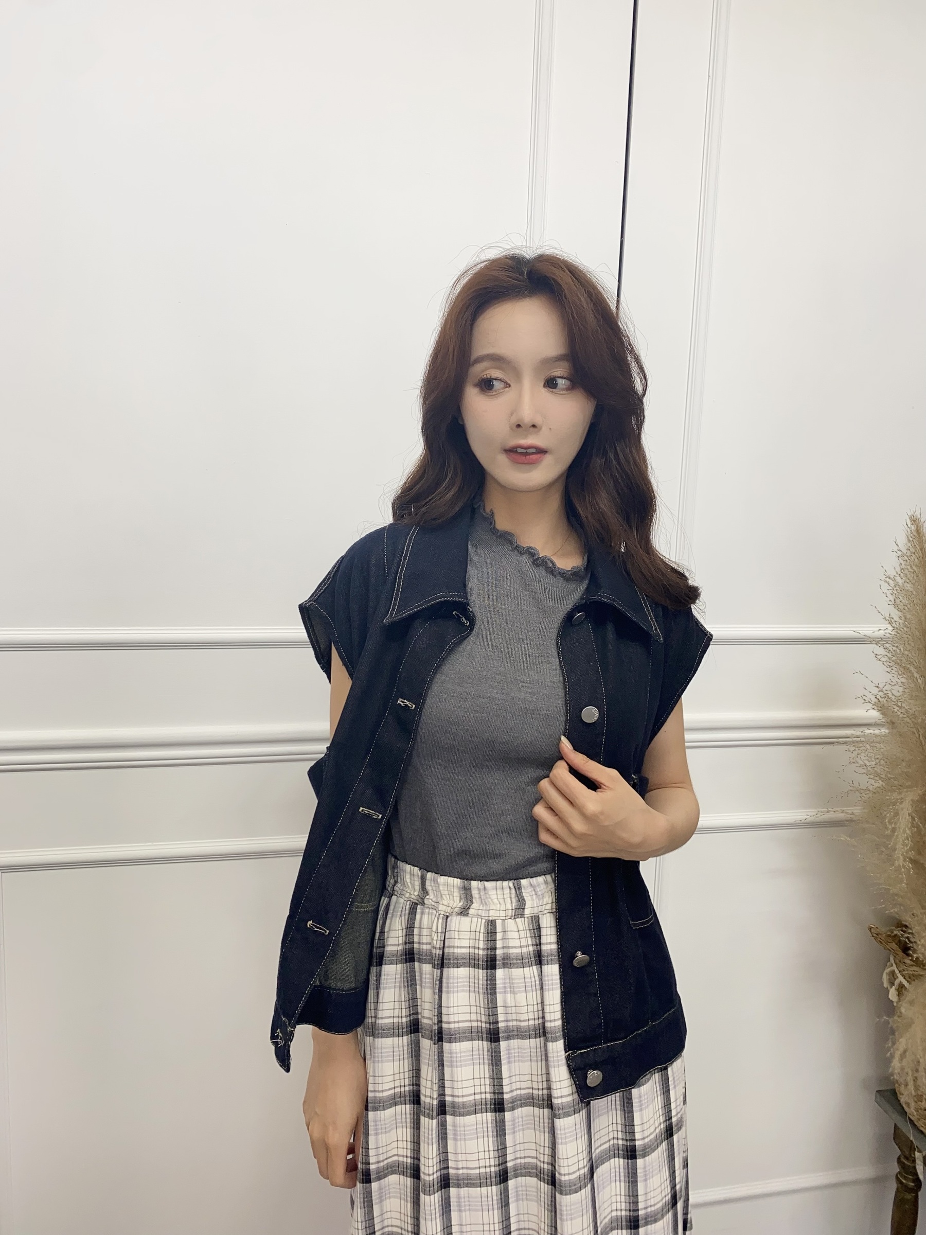 AE59F6F7-A007-4312-929E-A0EB6A97A7F7