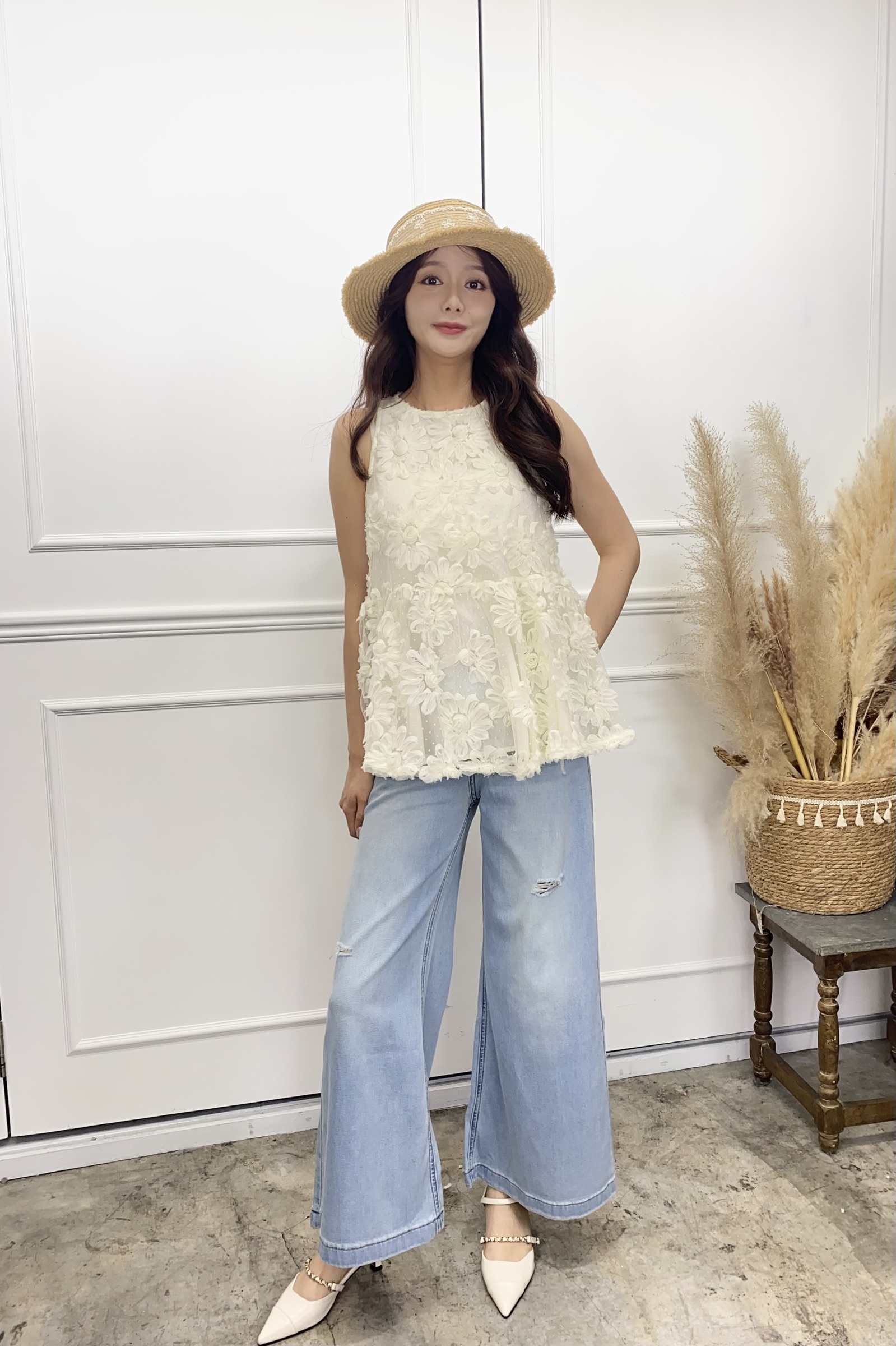 6AF6DBF8-1F7B-459D-8BE5-AAADF0E6A13E