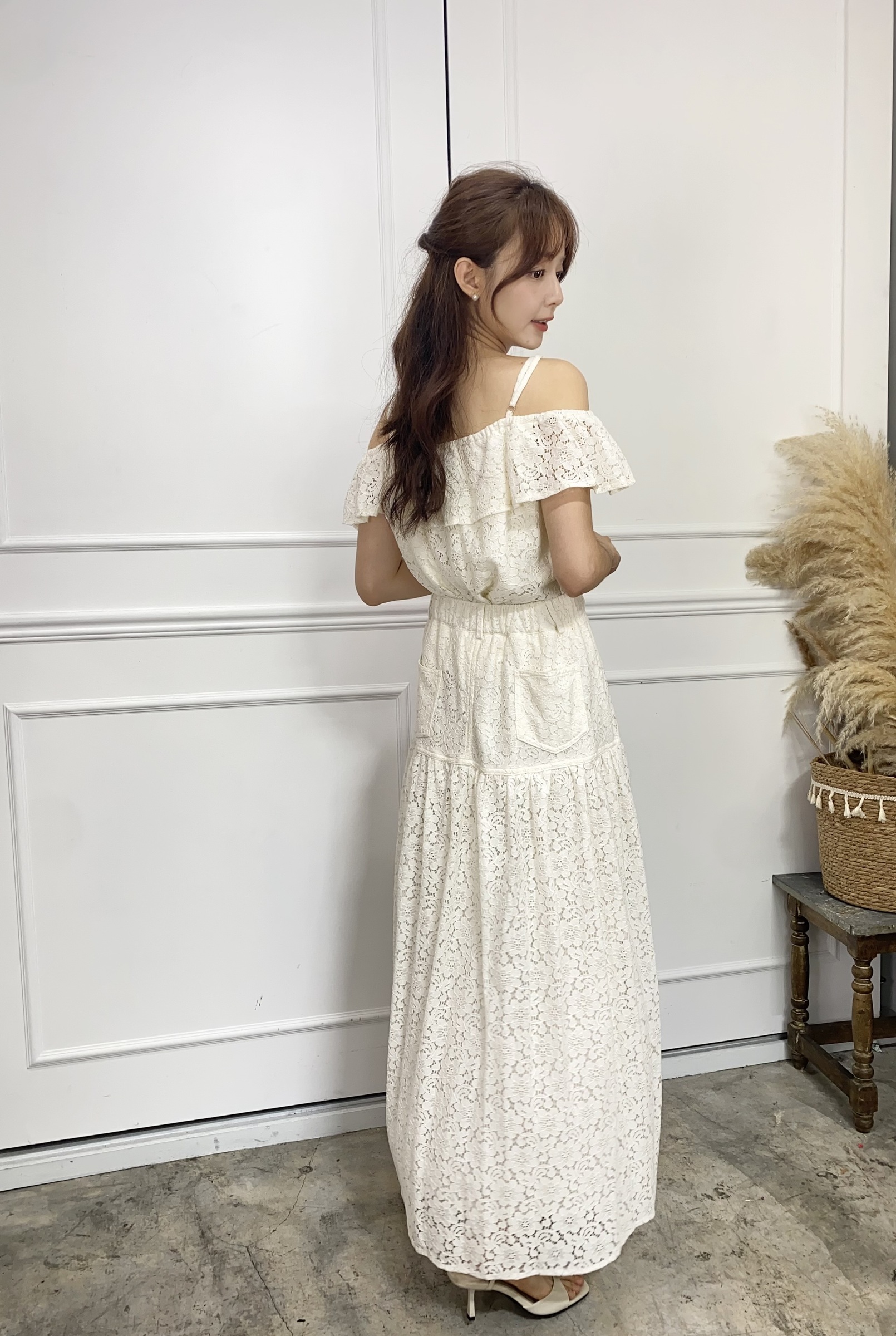 A6E13ECA-5E42-470D-8C1B-1E326F915549
