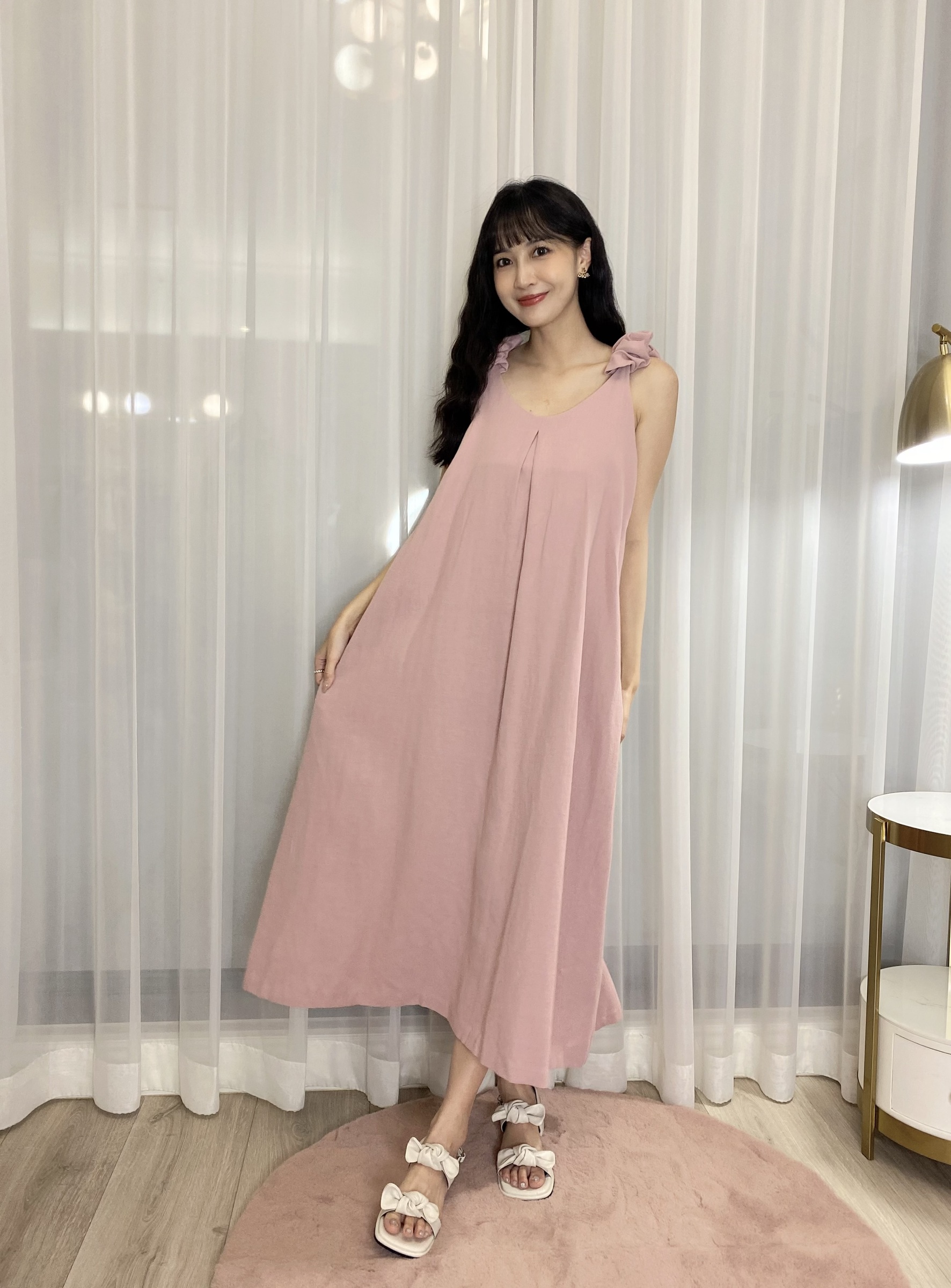 EC02D07E-CDD3-4A3F-A576-FB2F73FA5514