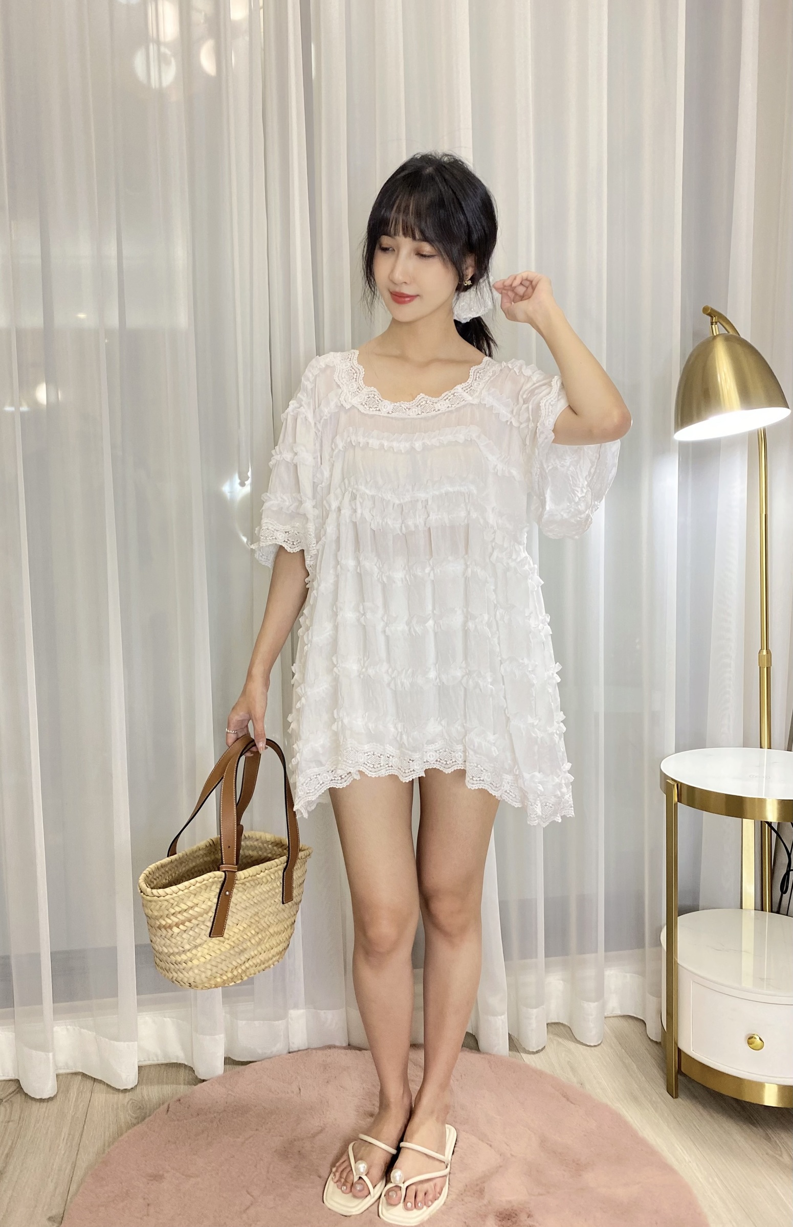 7FE78ED9-9D3D-48E0-9EF2-2E57676645FB