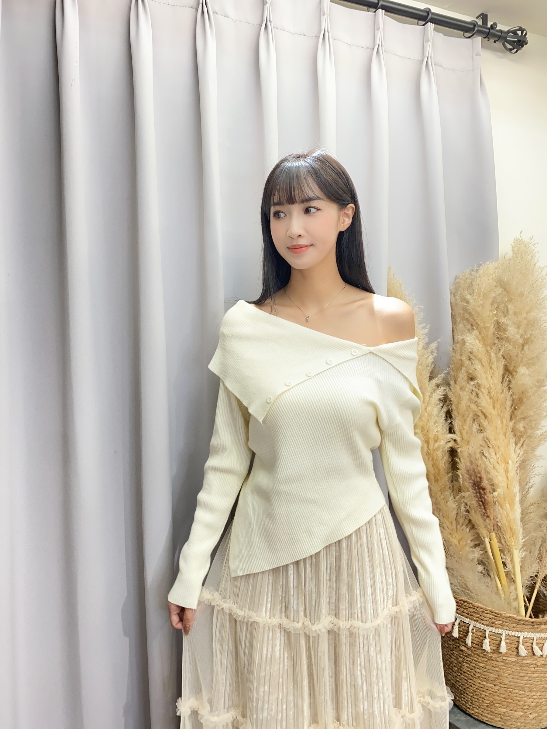 4DF440DF-42D0-4A73-BBB7-9E626BDE6F49