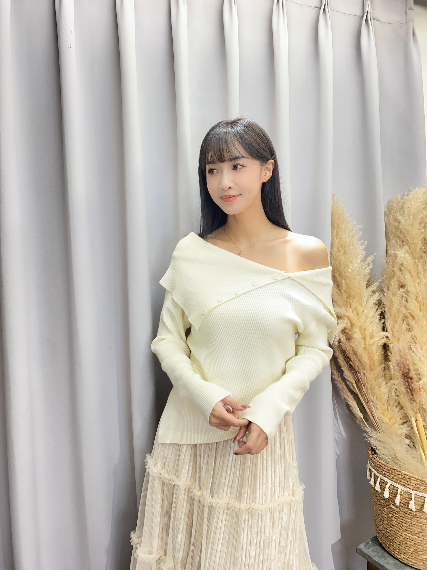 C62CE822-CBE7-43E0-A967-5948DAD9B704