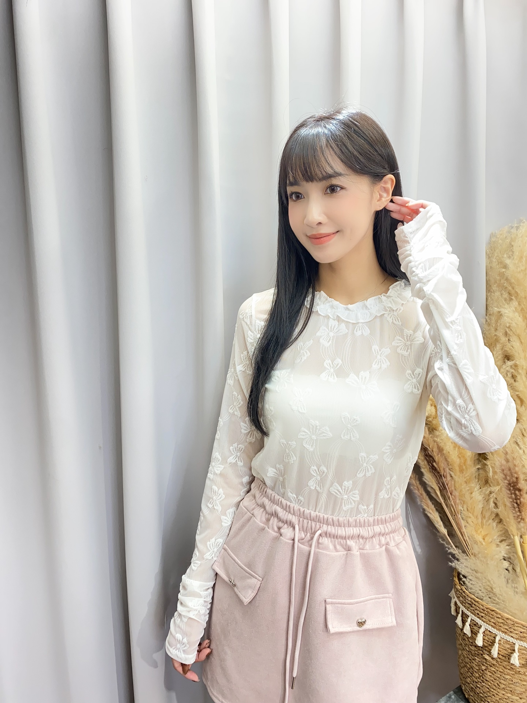 1130BB4C-3E62-455D-A69F-CCF032E25DBA