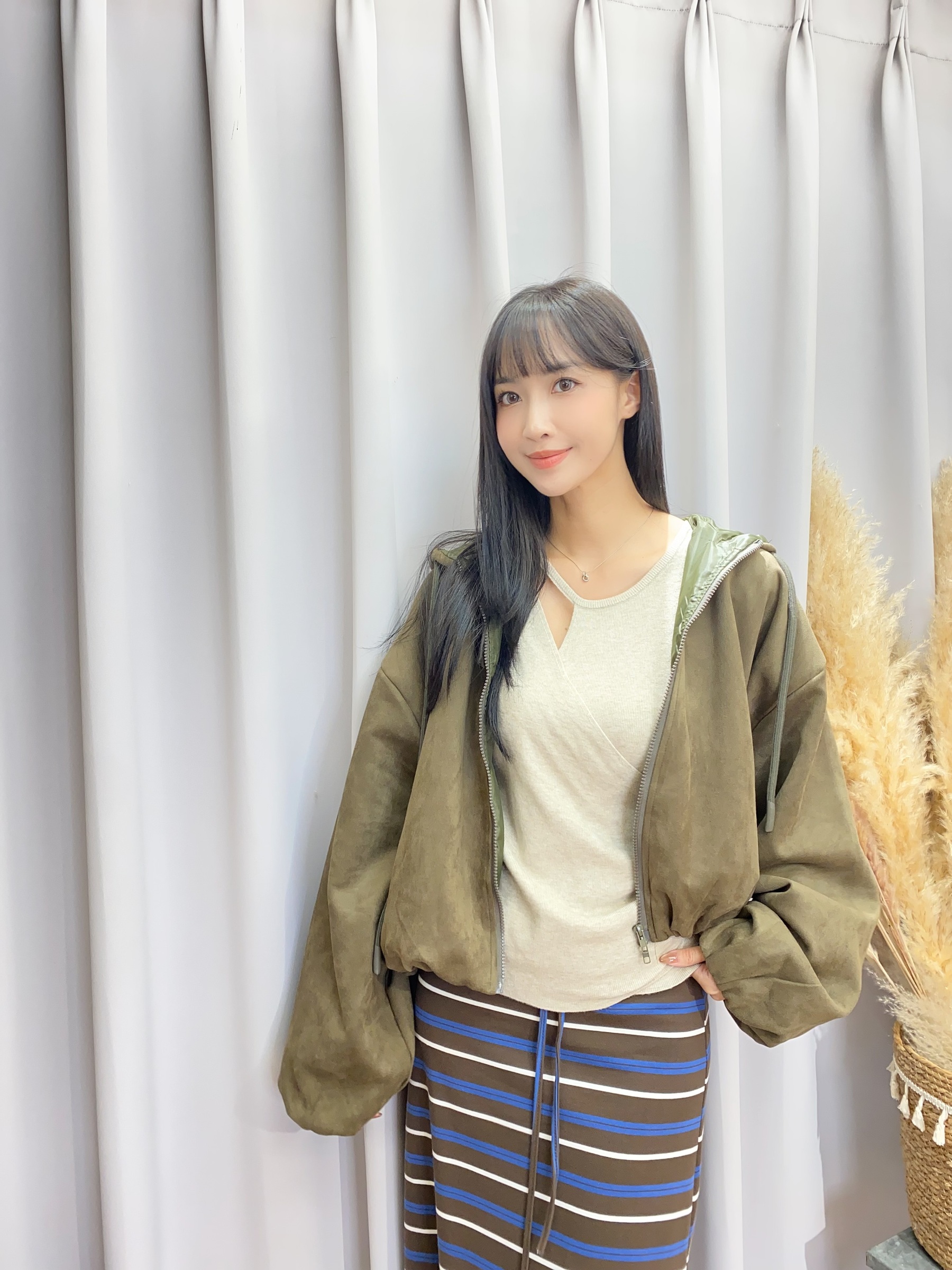 C417B6A7-E370-4D02-868A-A2D245DE6DAD