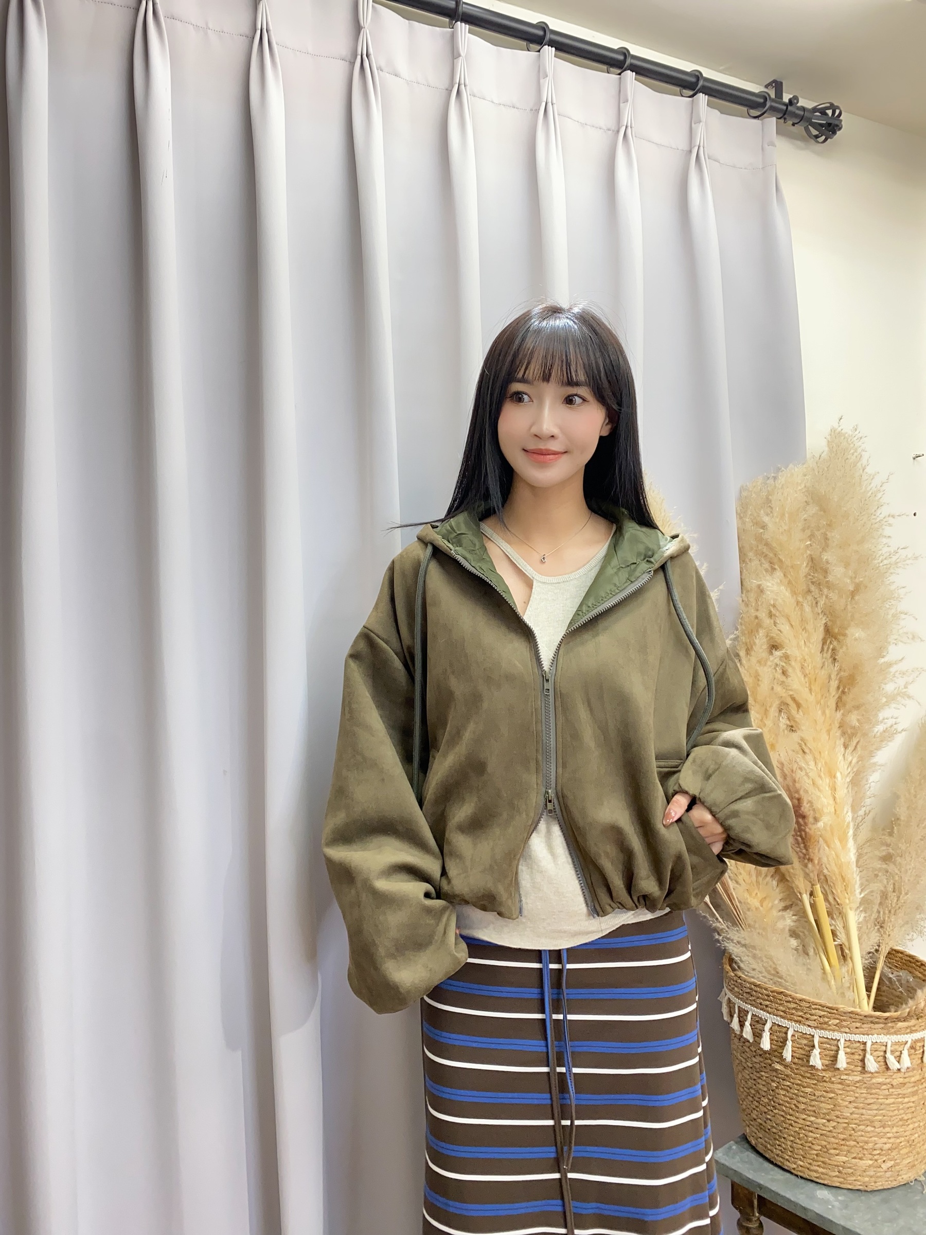 4A8075CE-B3F2-4967-8BFA-9DBC2E51C97B