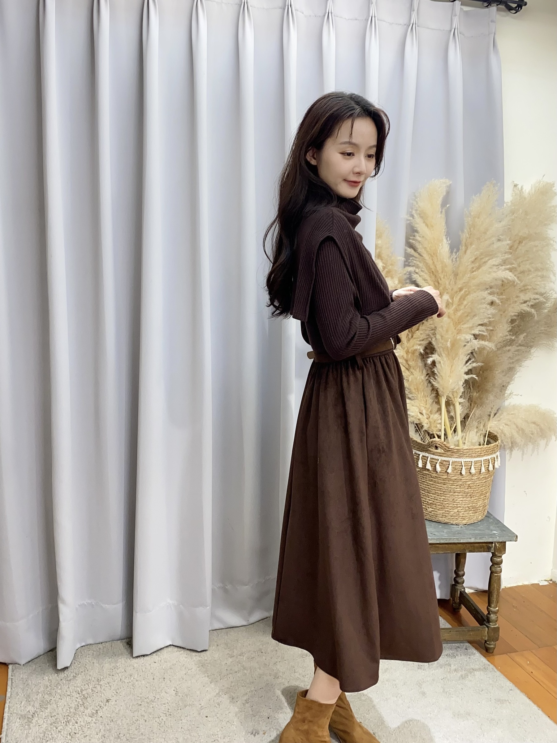 4CACED28-8F75-4567-9635-DA55D5041D08