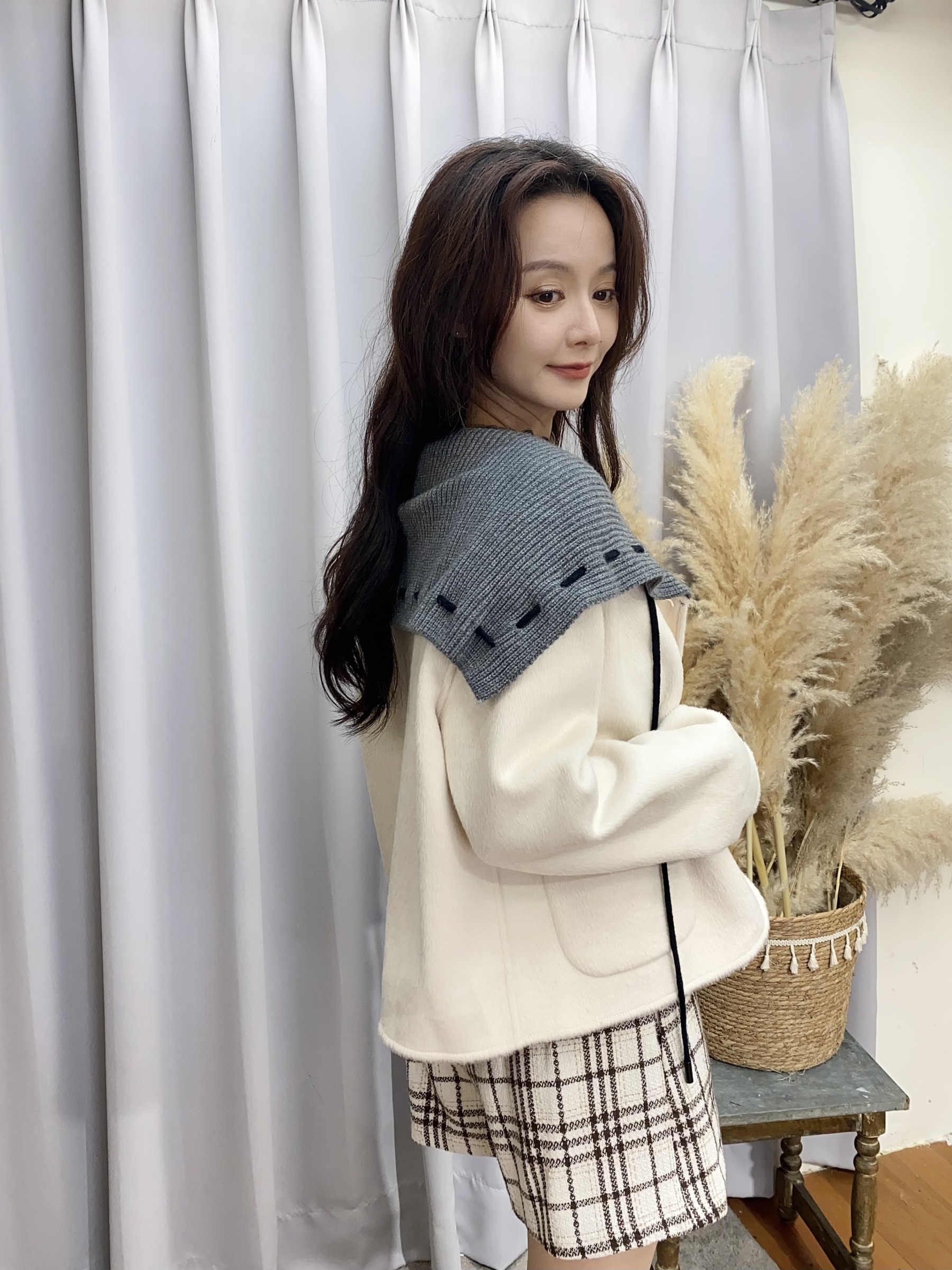 E2ABAAF3-2796-4AE7-BAA8-487C0D658D4A