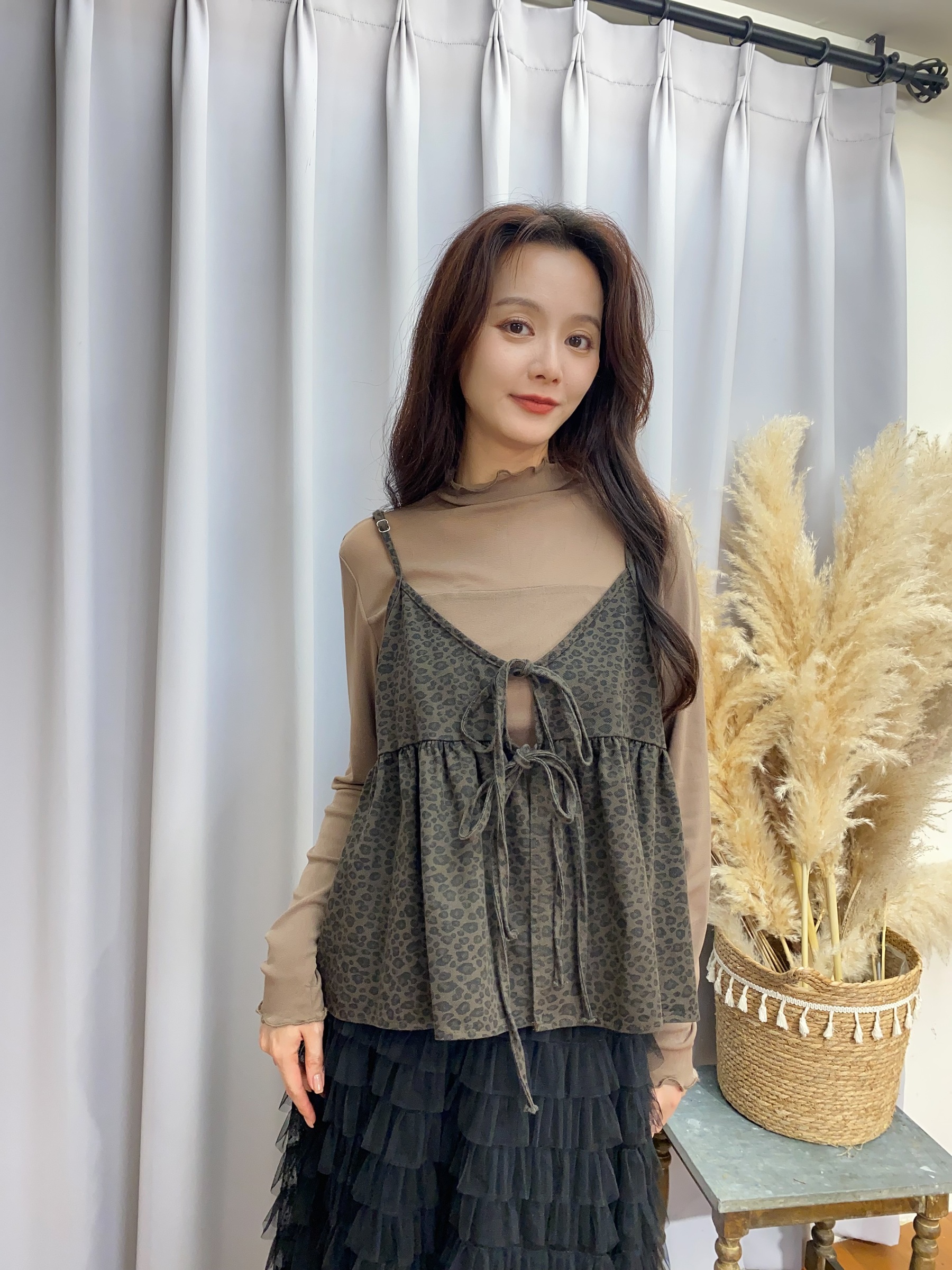 5FF8200C-3BA3-42EC-BBF3-75BEE5116046