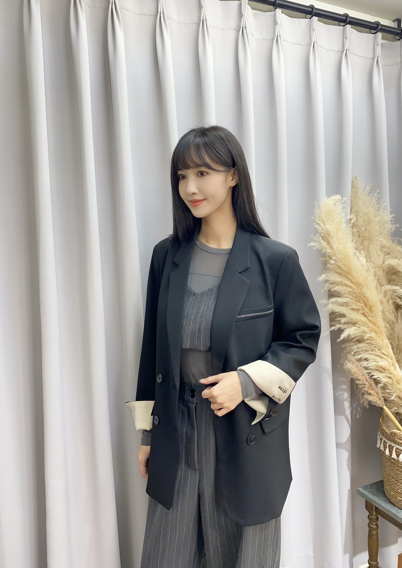 FAAA9ADA-D734-40A5-ACBC-563E7D3E9169