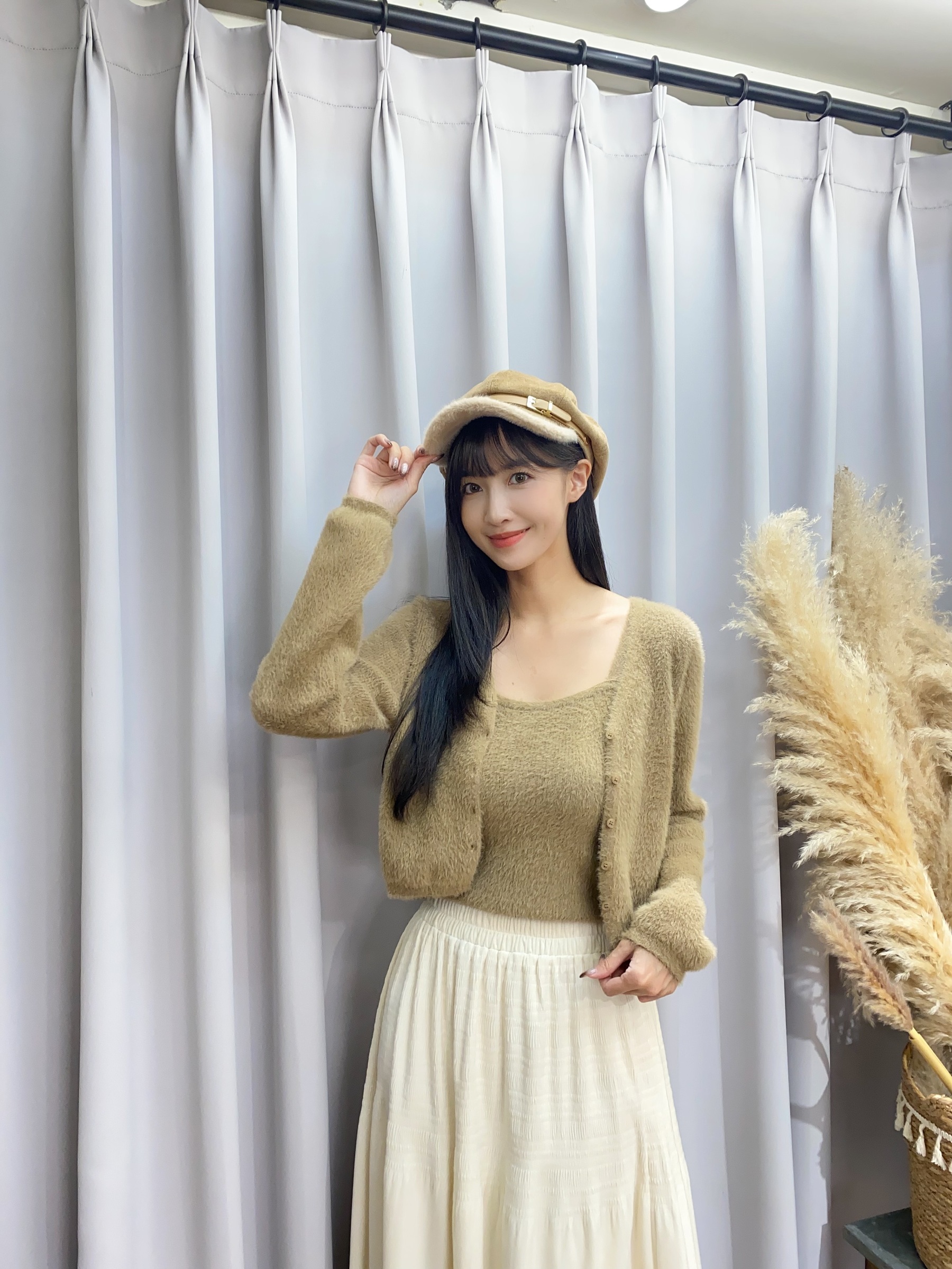 06E9B5F0-C719-4E82-901C-D1CFB51B8F25