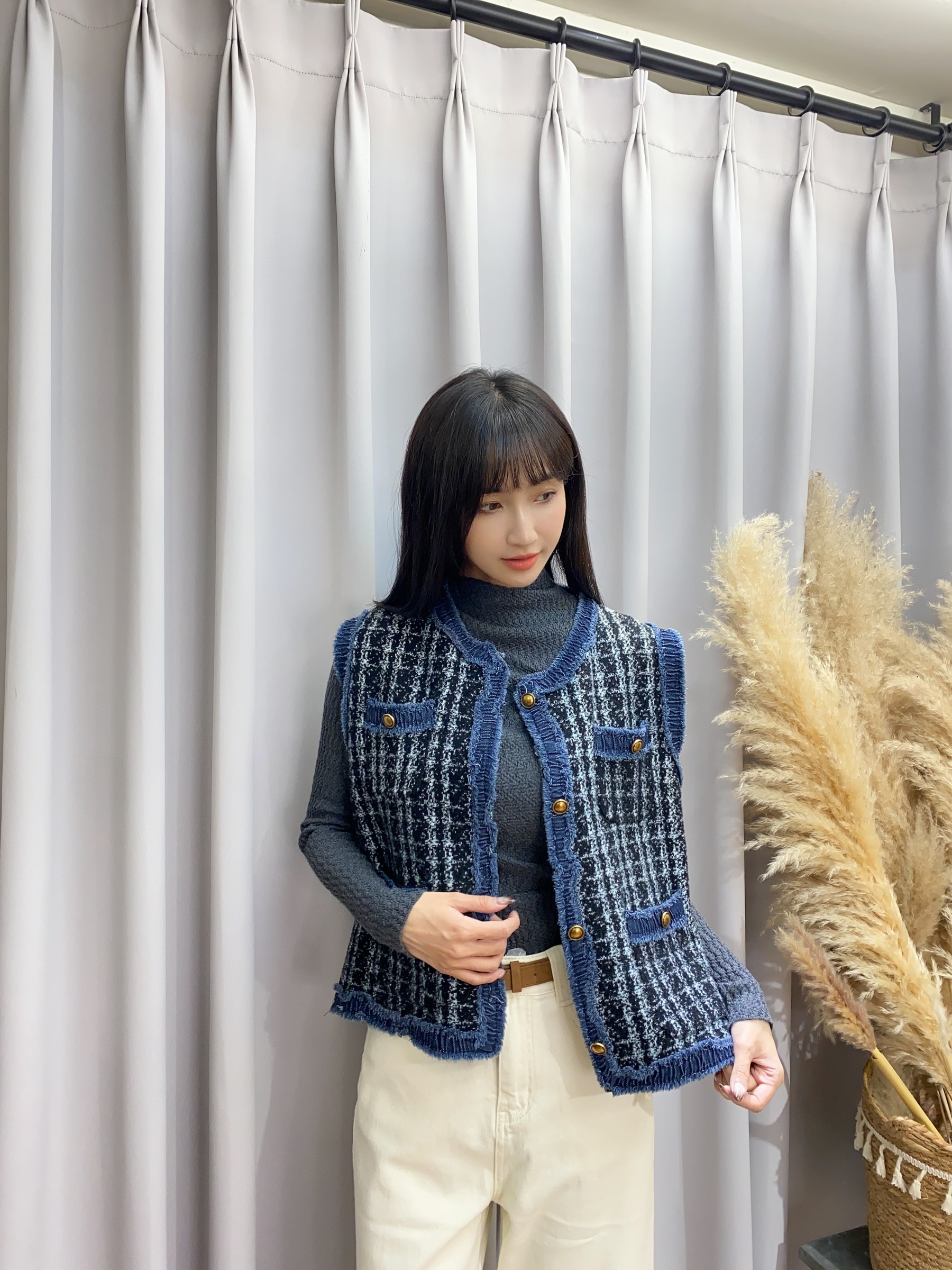 493BE1F9-286C-4653-B1E1-BF2AE359CD6E