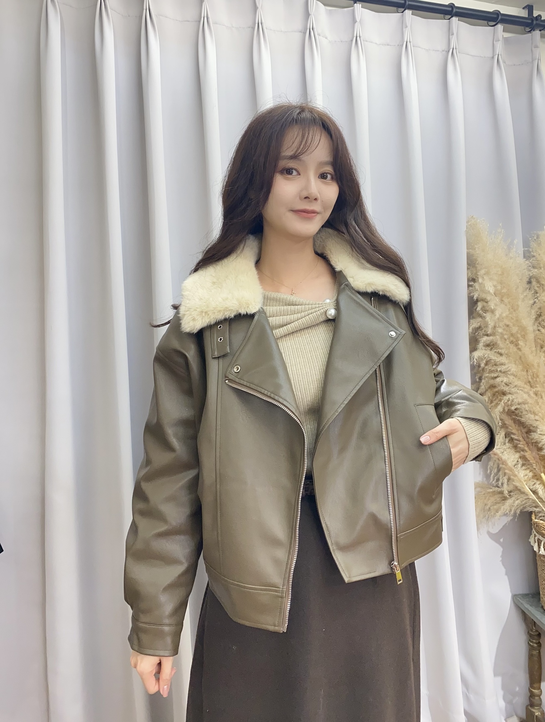 E125E285-50E7-4372-ADDB-AC1875FE2913