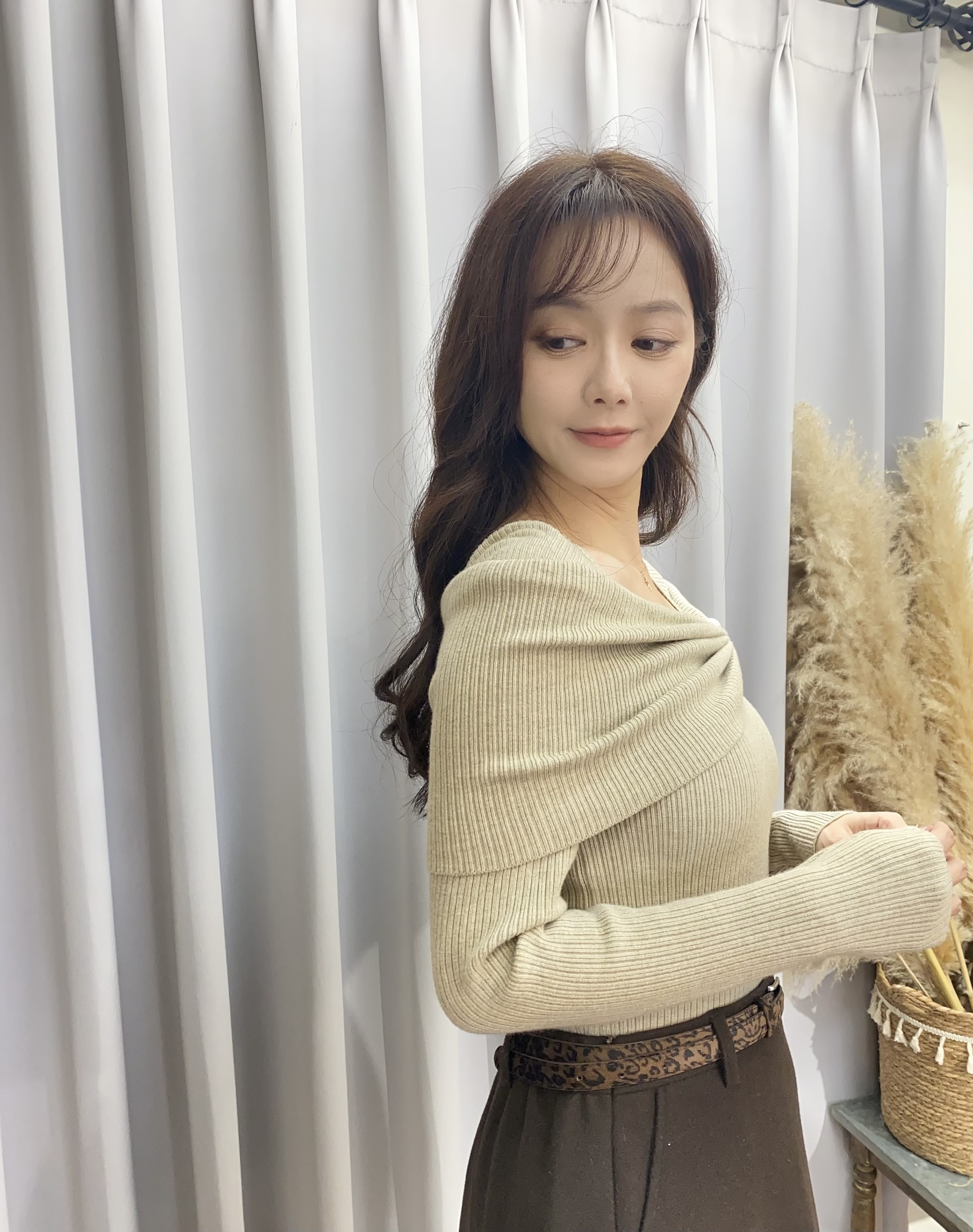 6F929BBE-6057-4D5B-A981-BC6C19A2E5EC