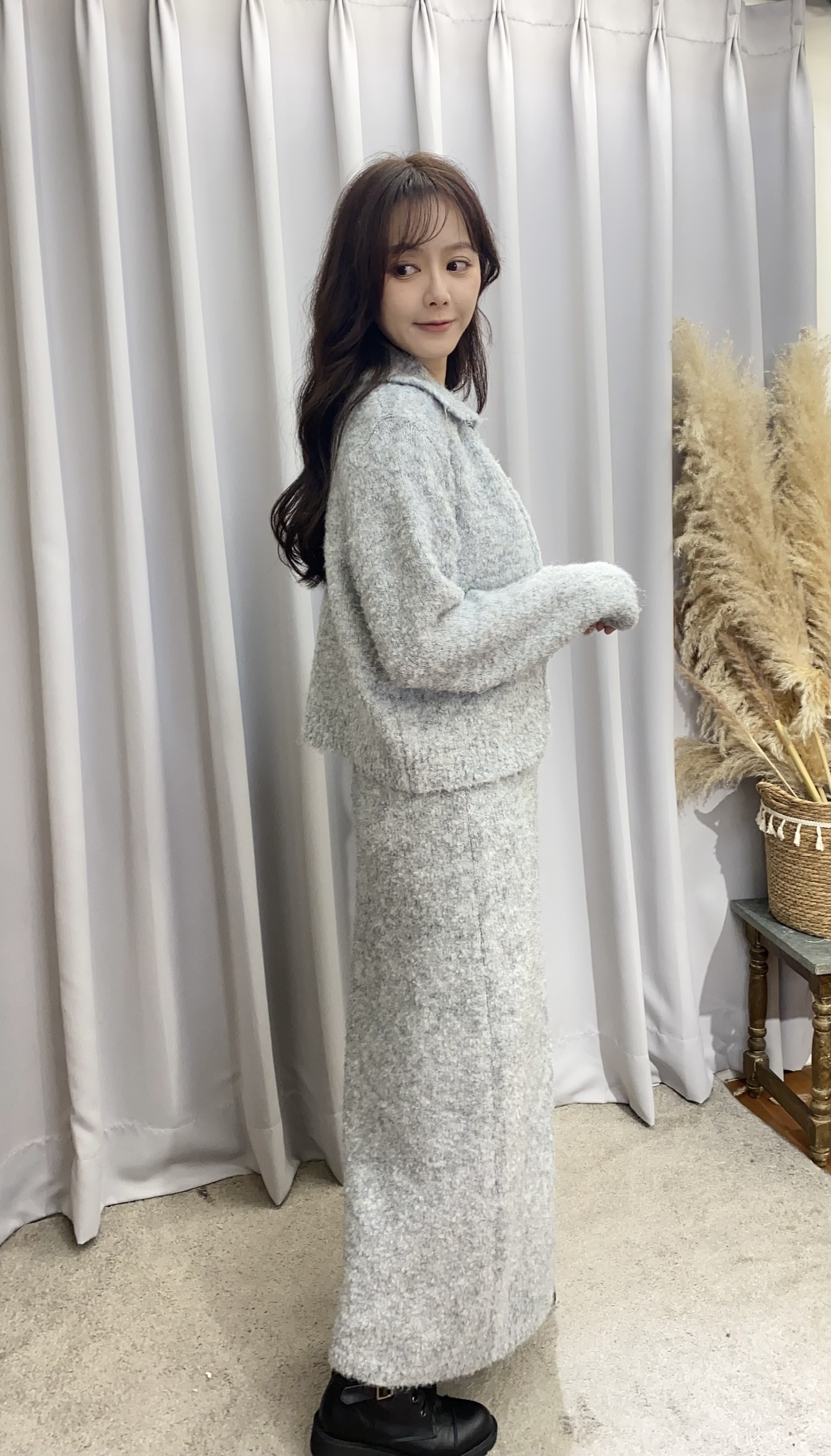 F8AEDB6F-D368-445E-BF87-C0D95786A969