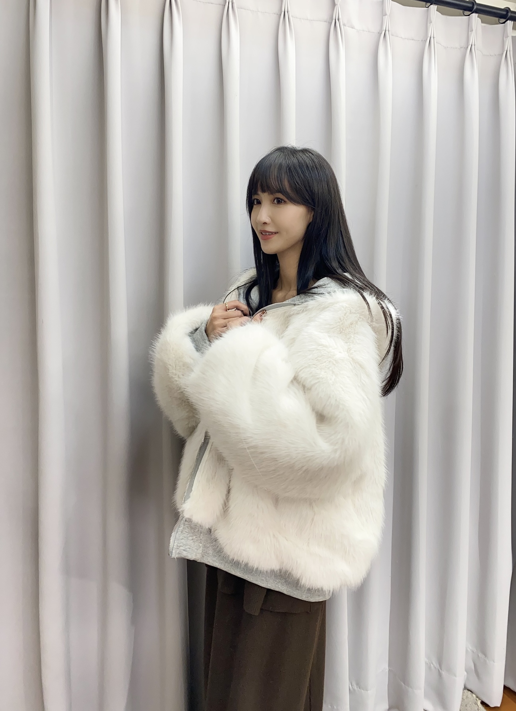 DE658F74-0BA7-4AEB-8C54-3E6097BC687A