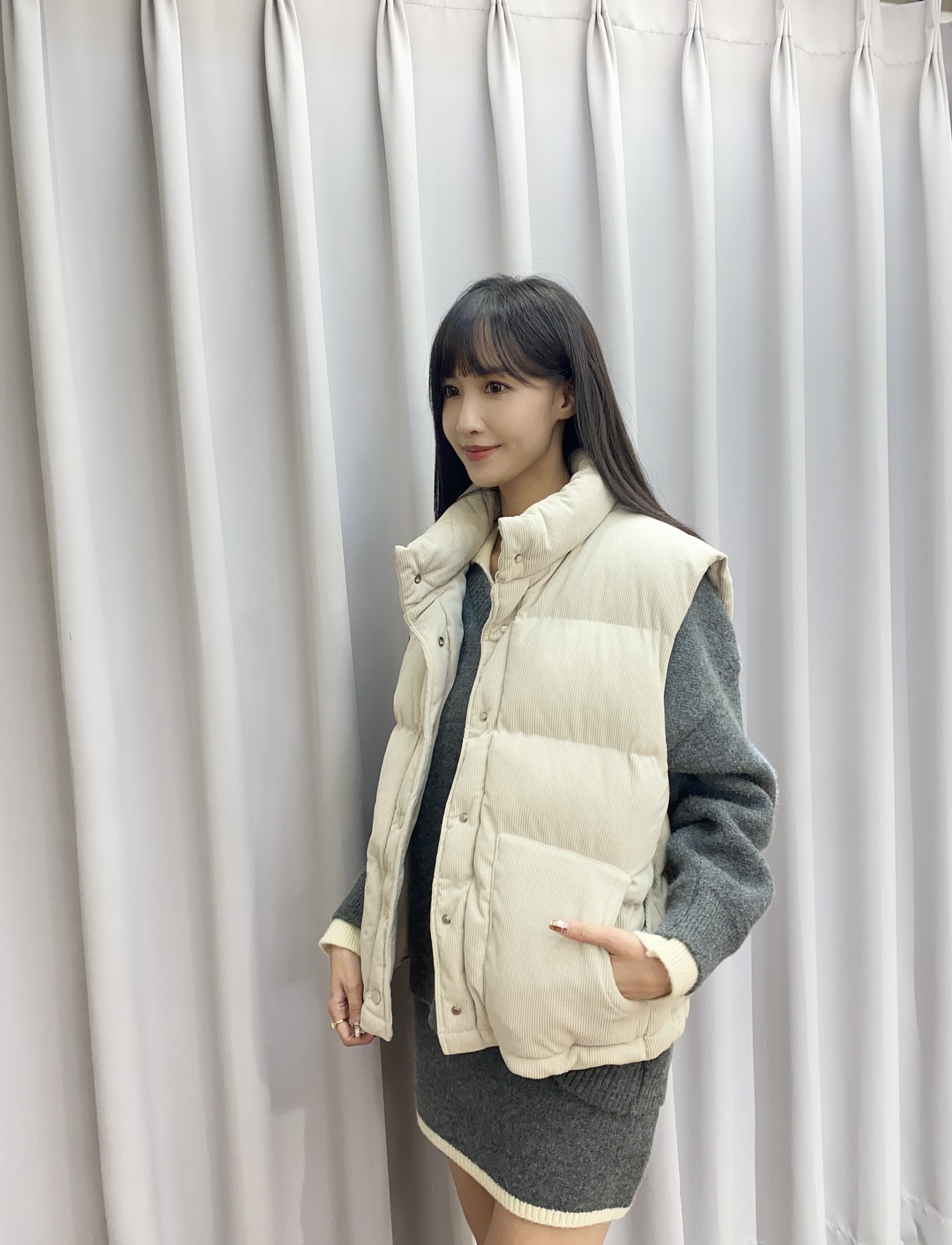 F5E12BAC-4590-4F05-B84B-3A3EBAD74FEF