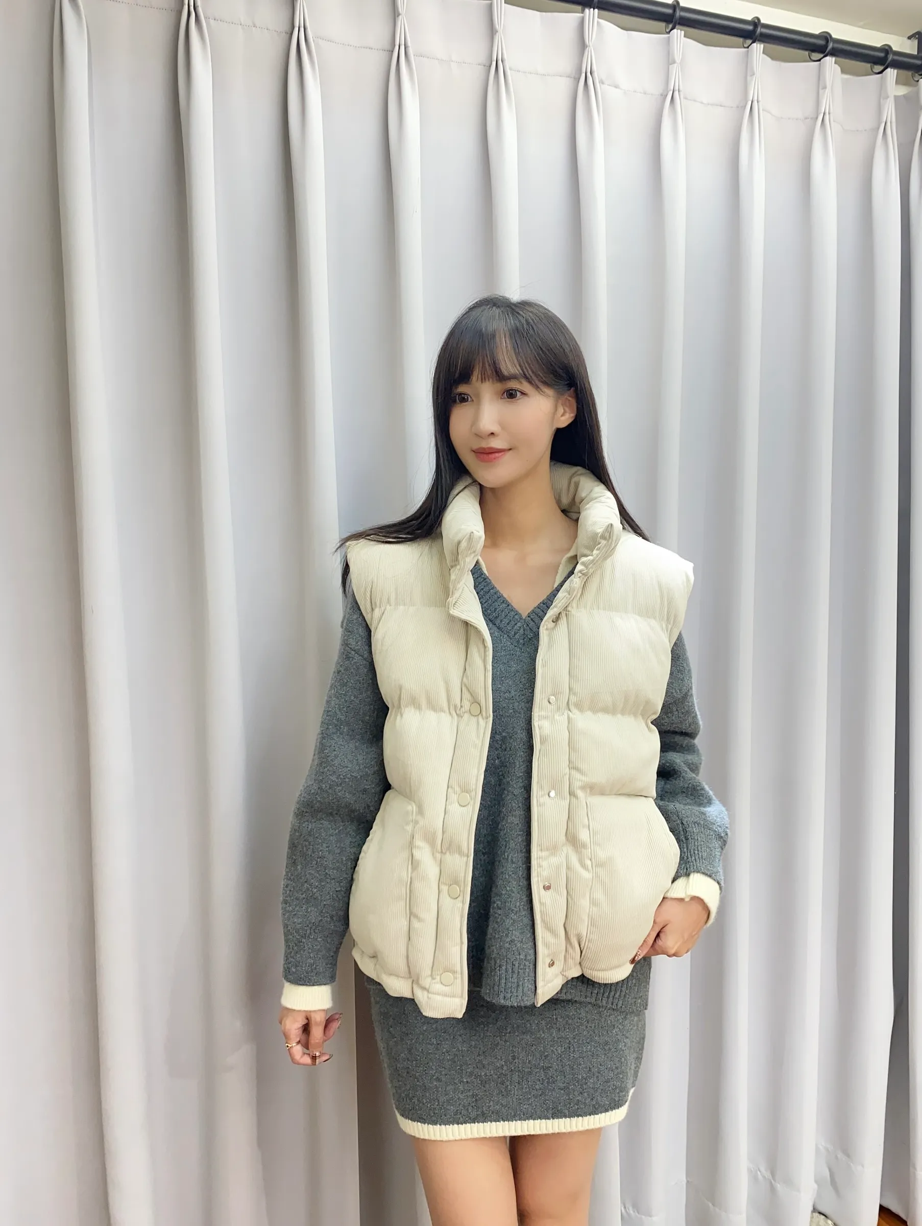 C7056958-B405-4FA3-88D0-437B21389781