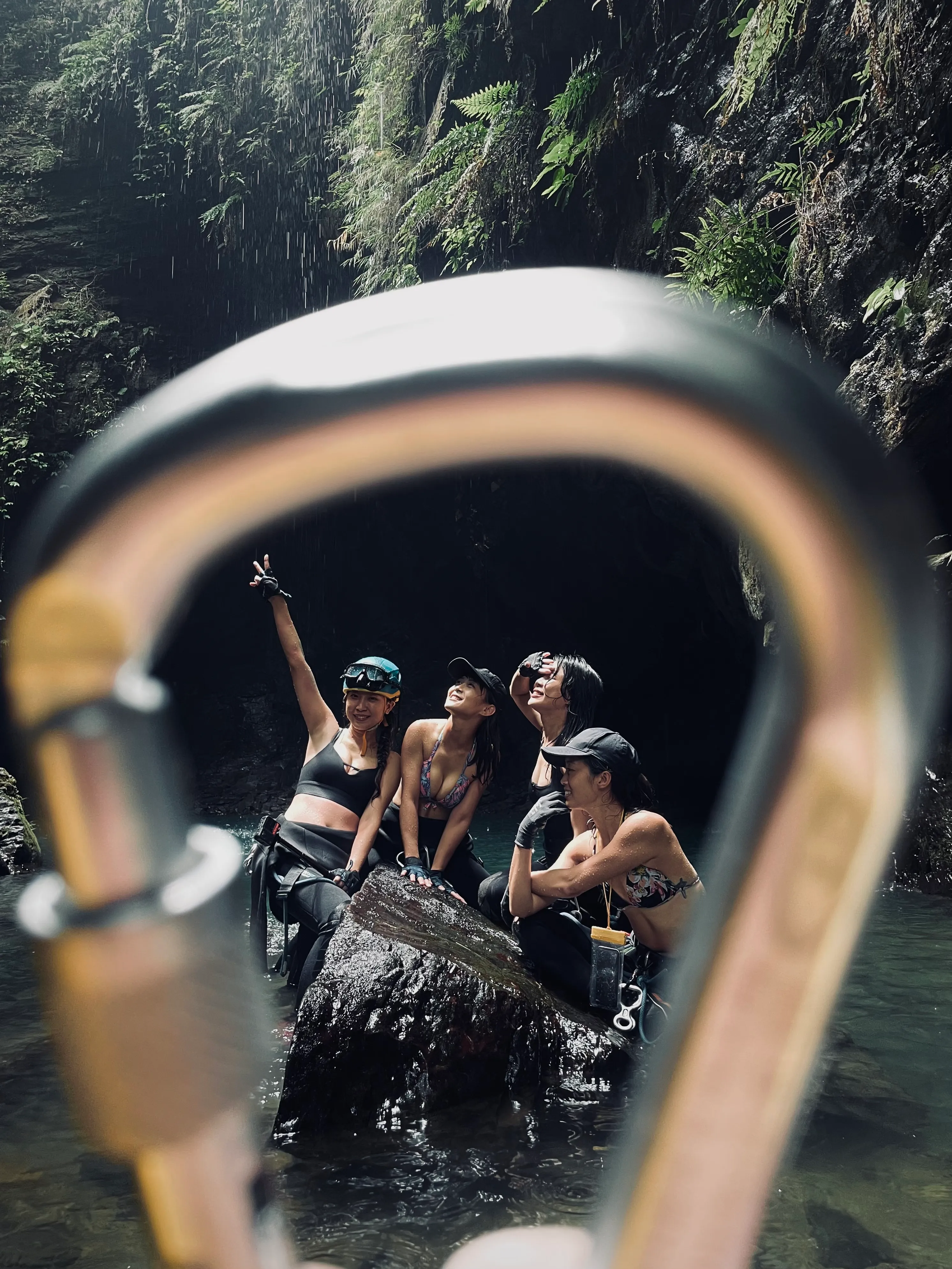  | 台灣溪降 | 南部溯溪 | 峰野溯旅工作室-解放溪降｜UN.Canyoning
