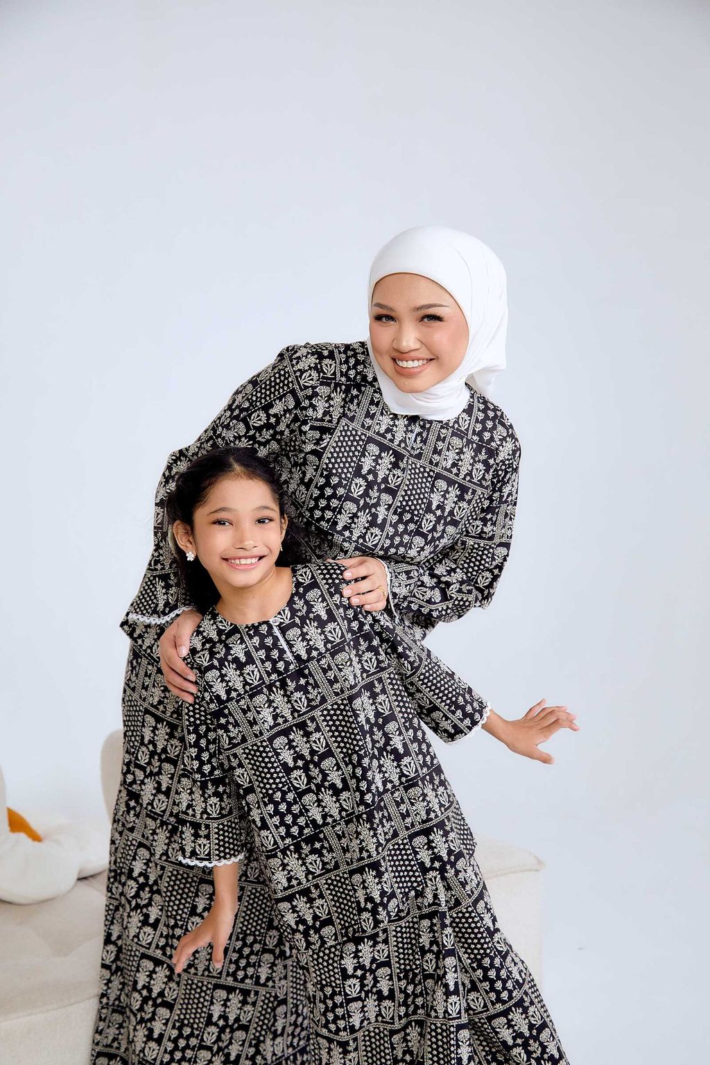 inayah0184471