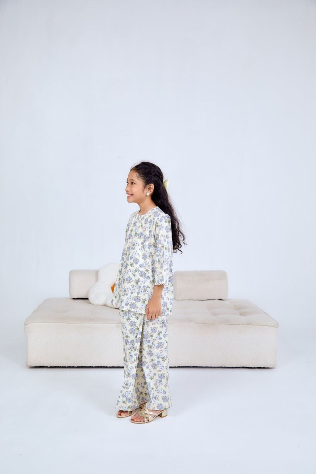 inayah0333619 (Medium)