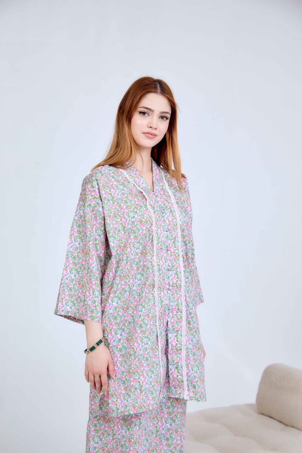 inayah0163452 (Medium)