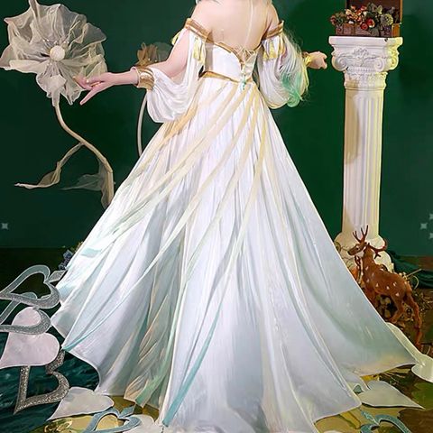 F0B4BC8C-29AC-4C51-A226-B47ACD575965