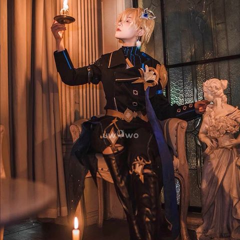 9DF9C331-DC43-4FB9-9131-CA662BF9FE5F