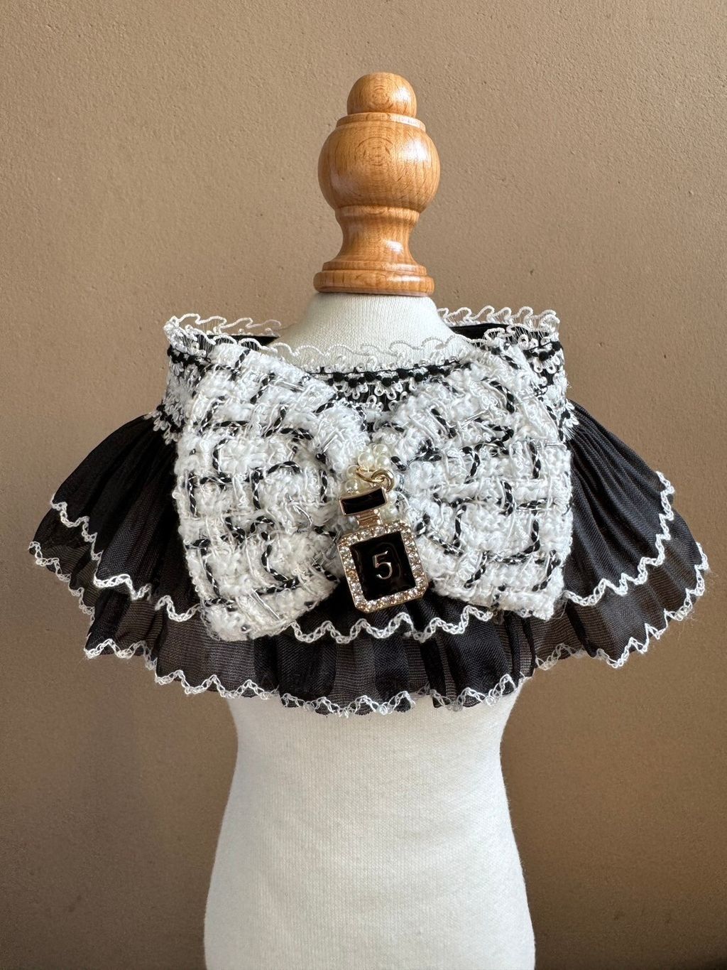 LINE_ALBUM_小香領巾_240627_3