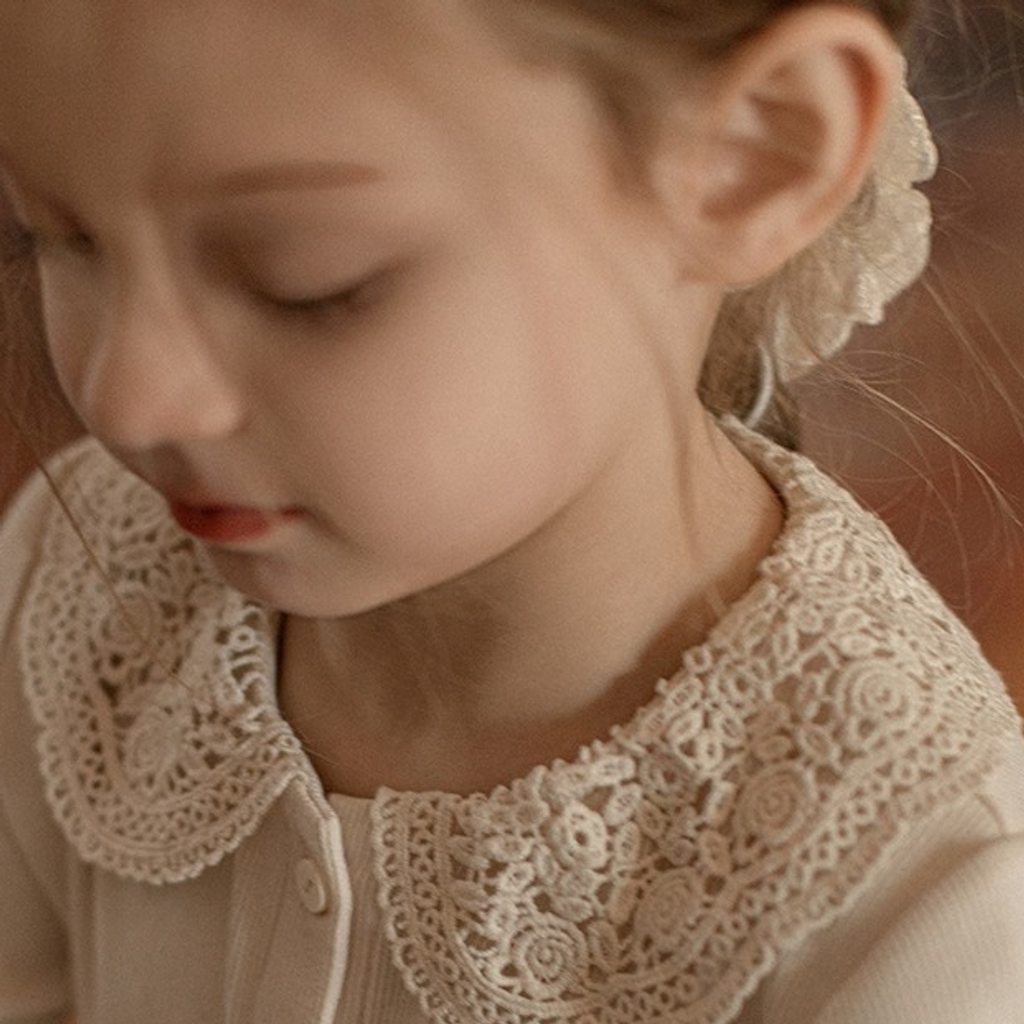 古典玫瑰蕾絲排釦罩衫(80-140)-4