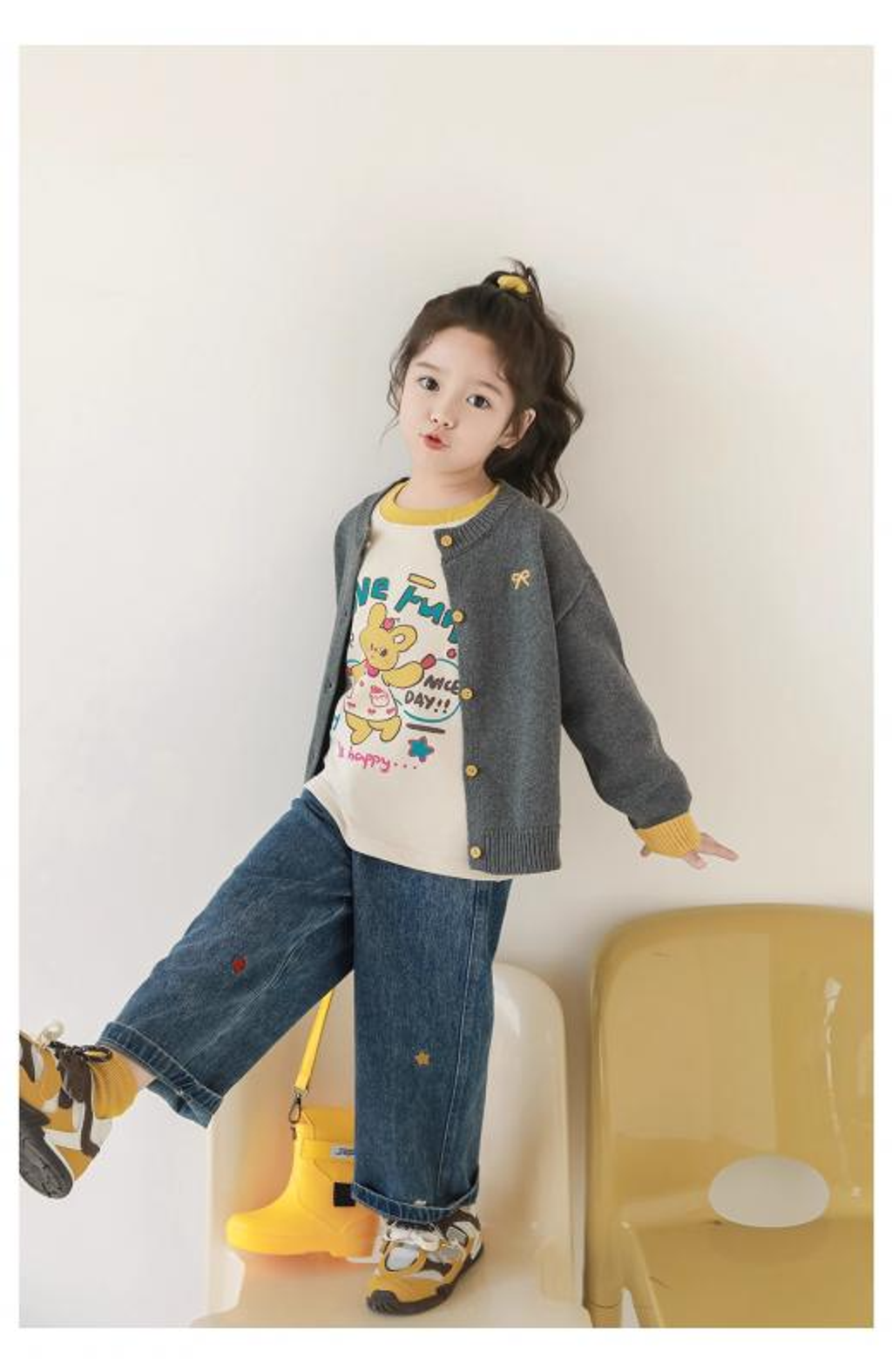 繽紛花朵刺繡寬鬆牛仔長褲_(80-140)-2