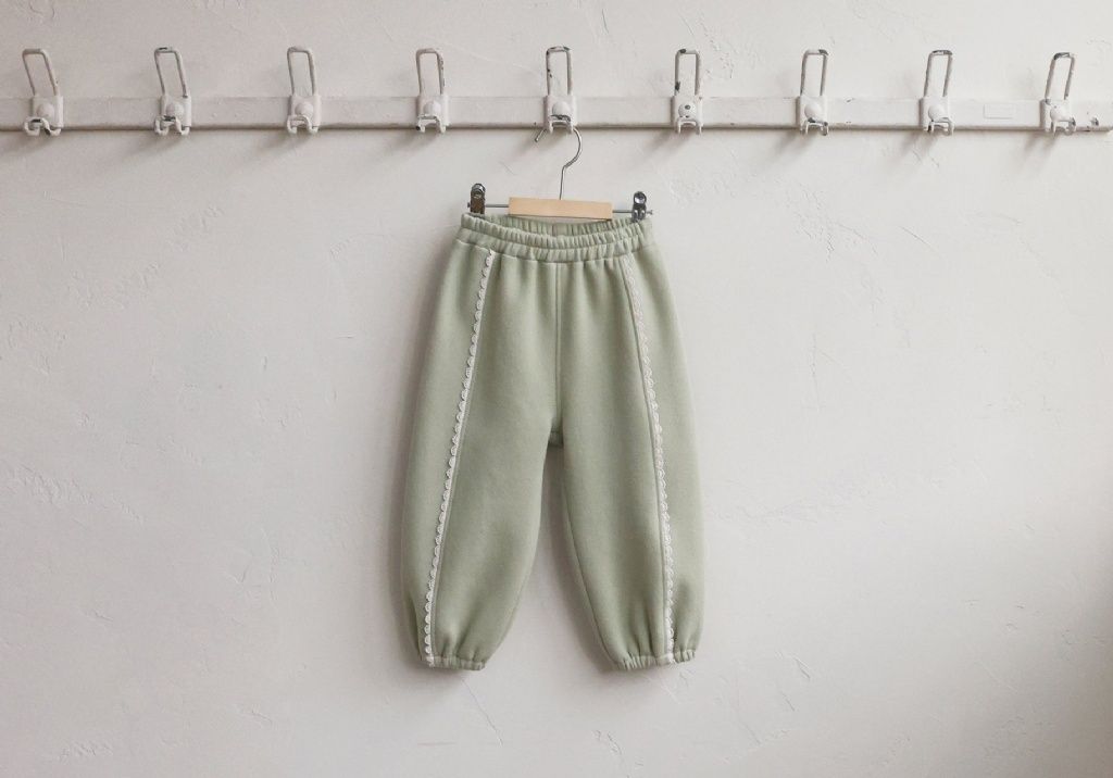 DM_20251214225212_004