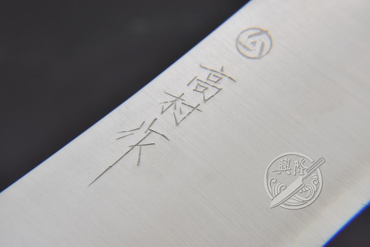 (02)近+LOGO