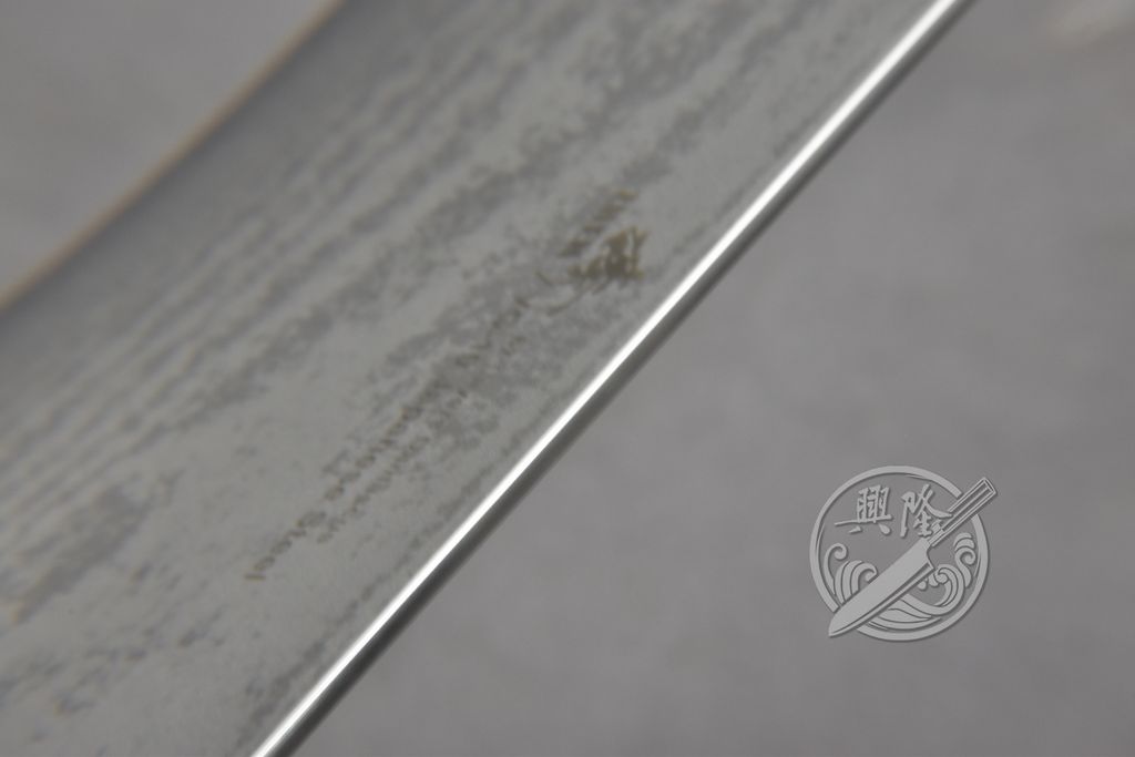 (04)背+LOGO