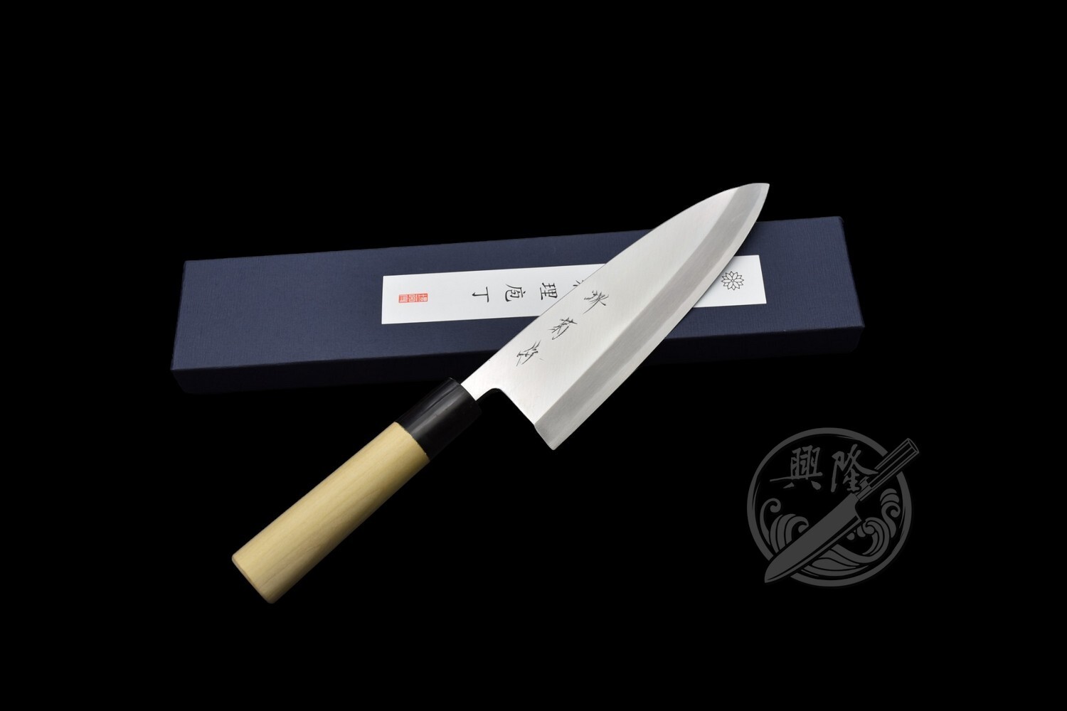 堺一文字吉國 日本製 出刃 包丁 210mm 青二鋼 八角柄 堺の包丁 Amazon｜堺一文字吉國 日本製 出刃 包丁 210mm 青二鋼 八角柄 堺の包丁