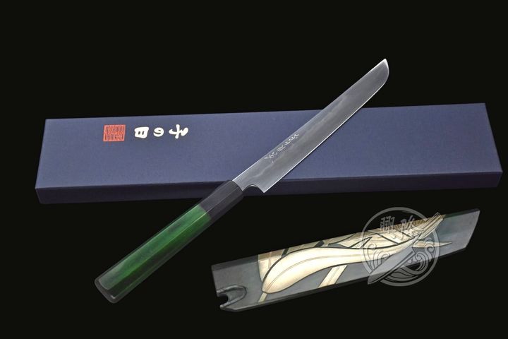 (01)亮+LOGO