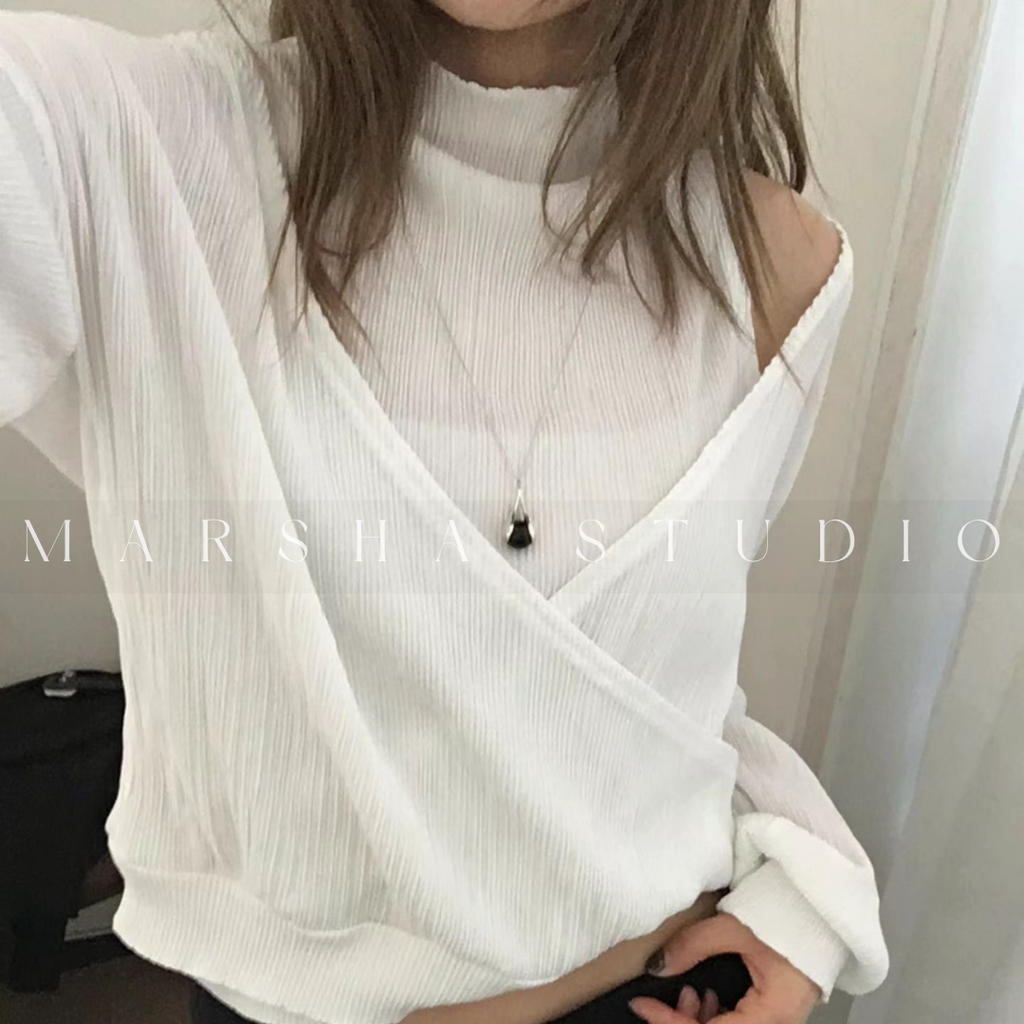 POST❮韓國❯6CK11細坑條兩件式上衣 女微高領背心＋V領斜肩長袖 多穿法設計感套裝7